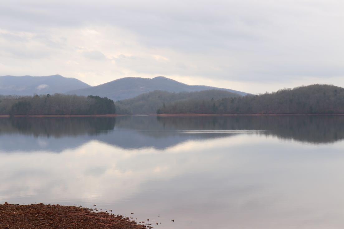 Lake Chatuge in Hayesville, NC r/lakeporn