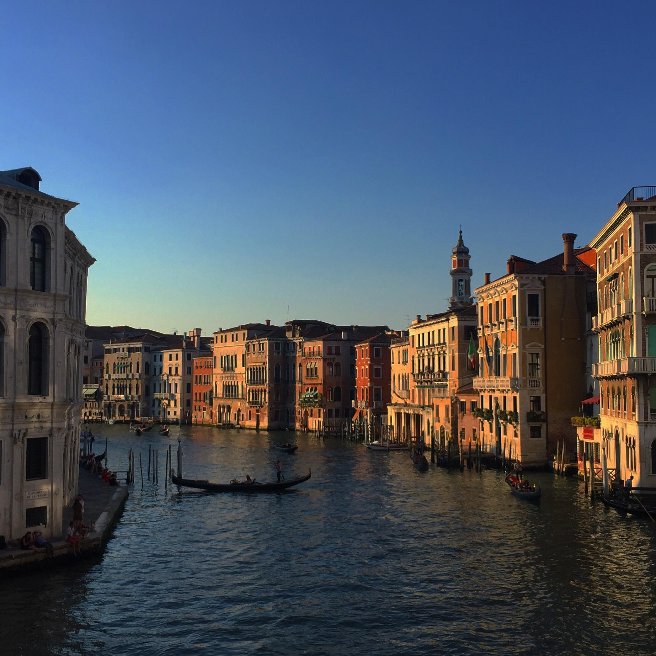 It may be impossible to take a bad photo of Venice, Italy r/travel