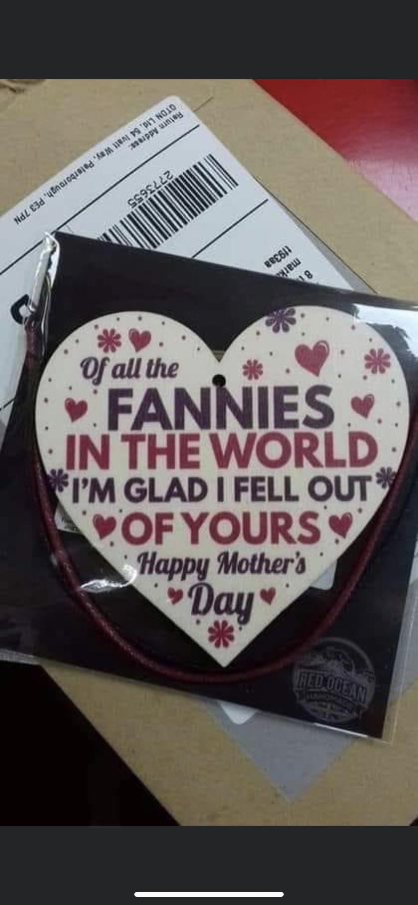 Everything is wrong with this birthday card Cringetopia