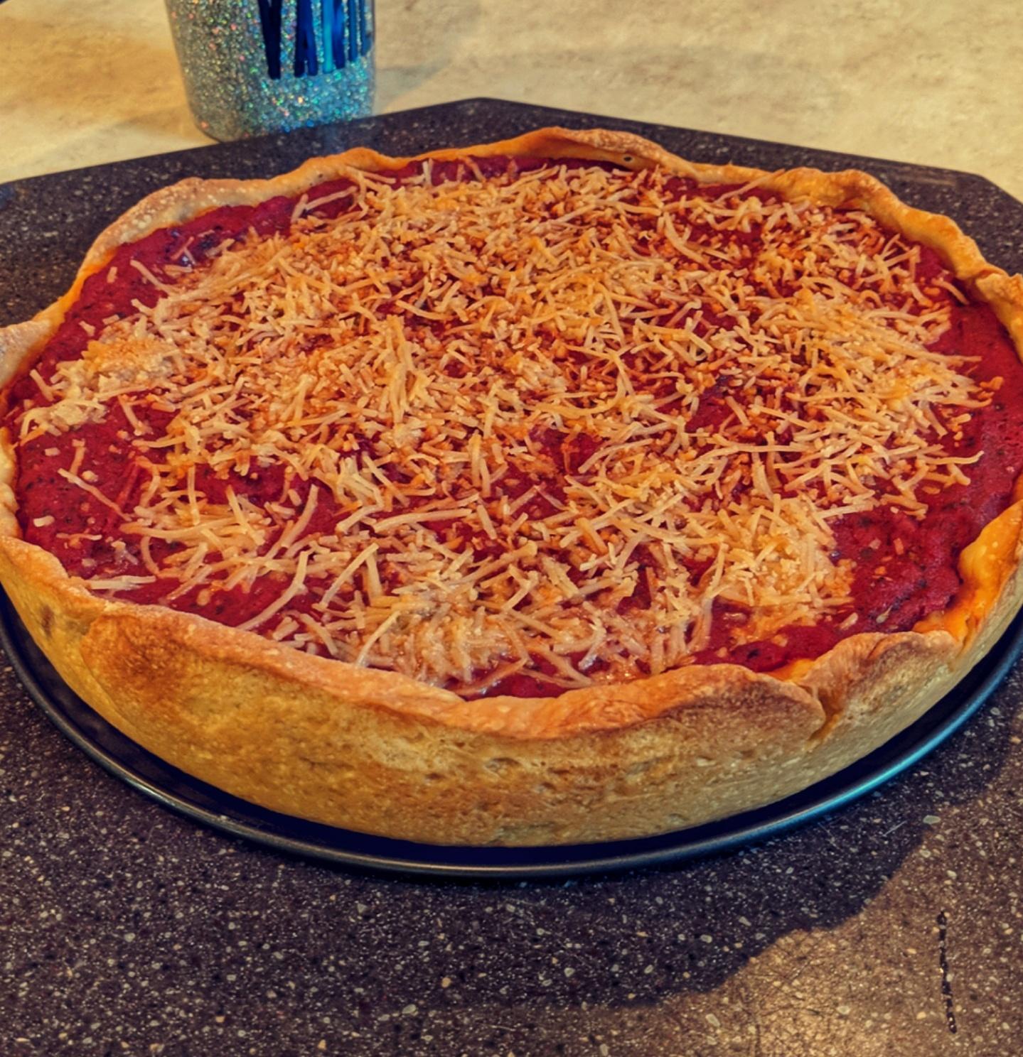 Vegan Chicago deep dish pizza r/VeganFood