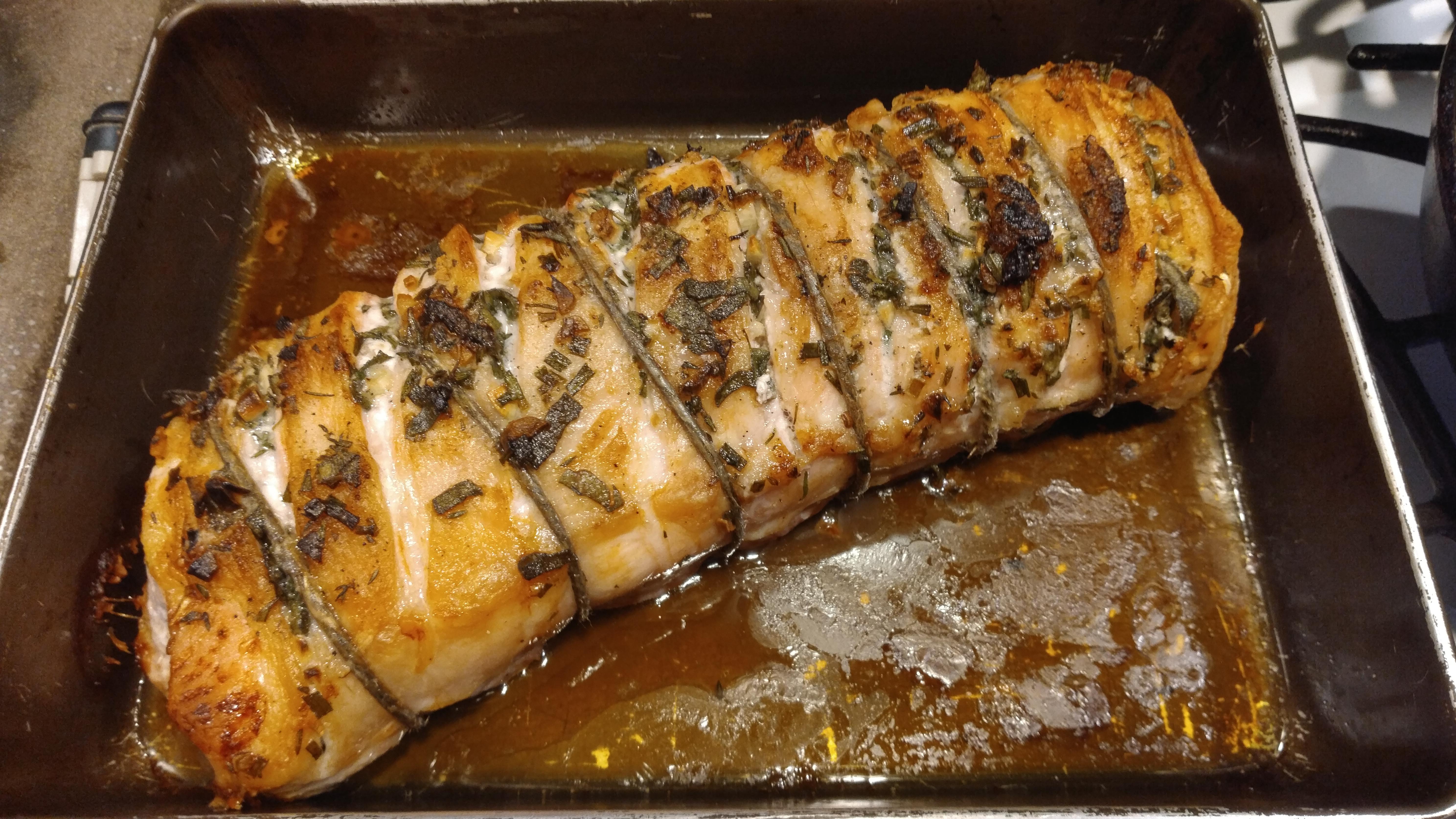 [Homemade] Garlic & herb roasted pork loin r/food