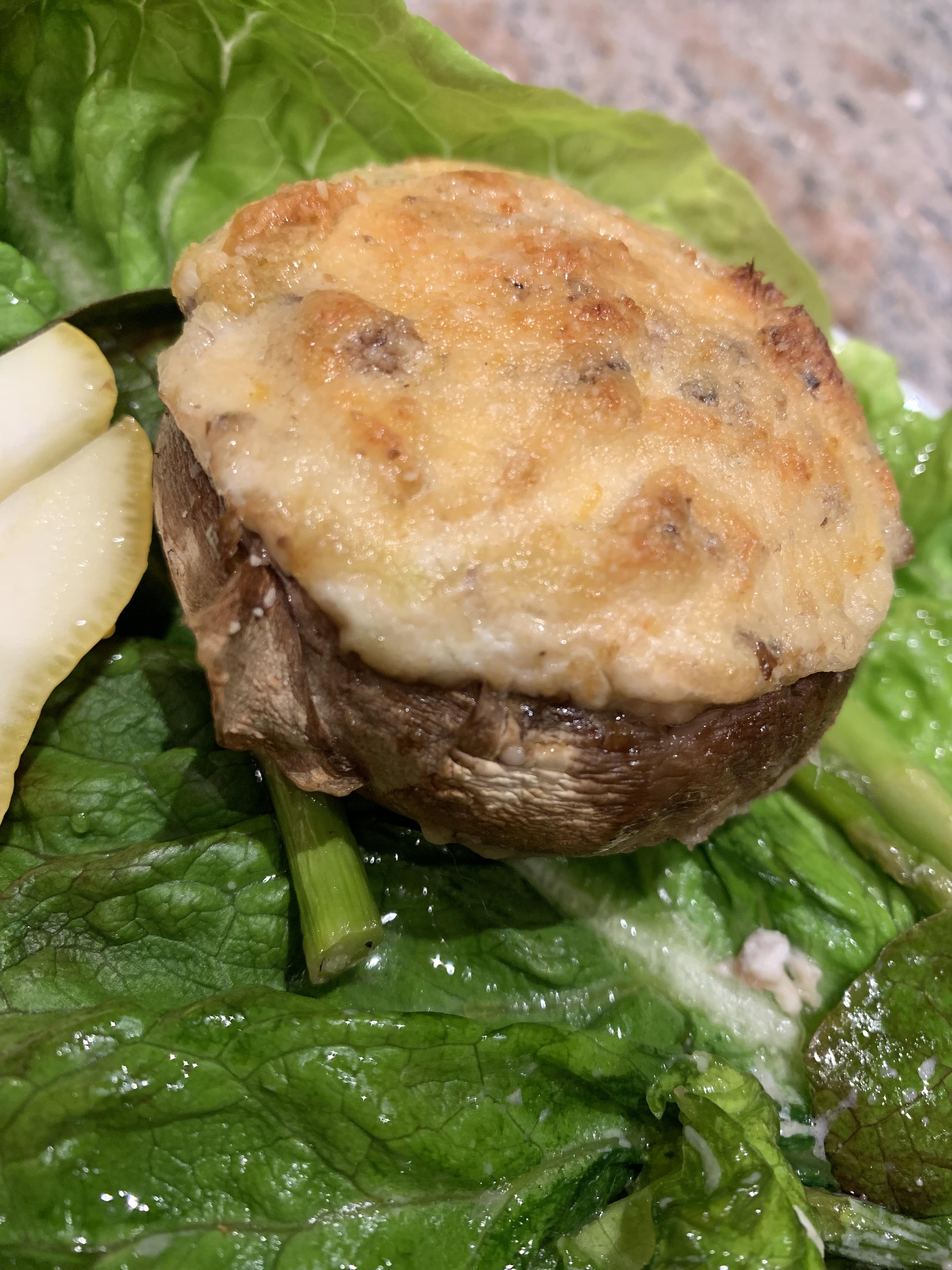 Stuffed Mushrooms with Crab Meat r/ketorecipes
