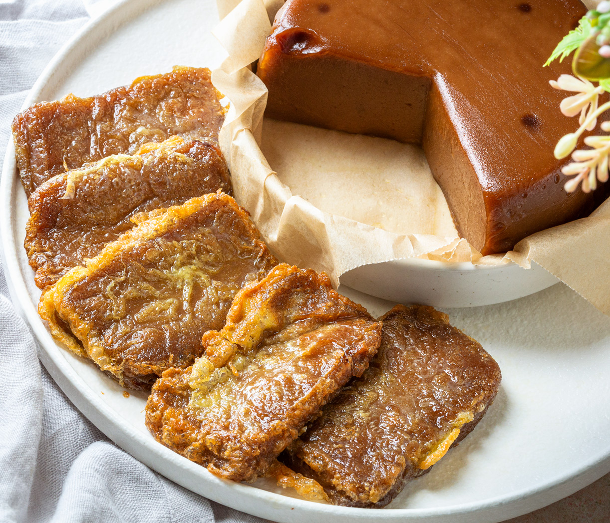 Pan fried sweet rice cake r/asianeats