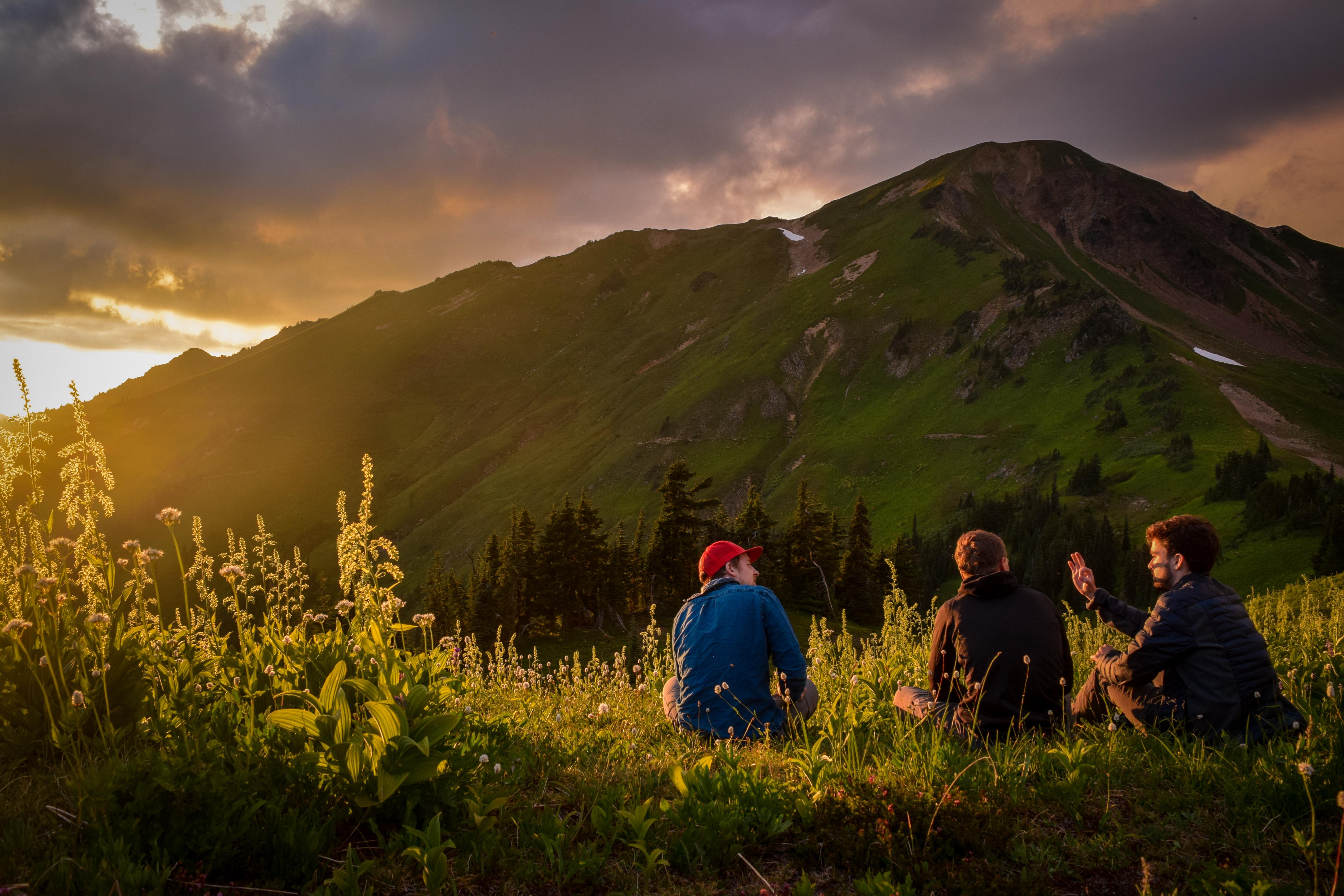 The end of a perfect summer day in the mountains, near Glacier Peak, WA