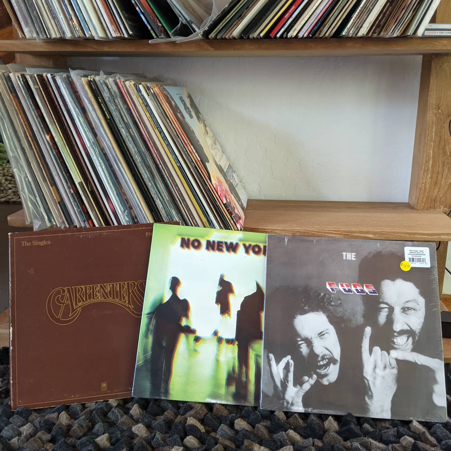 where to buy vinyl online? vinyl