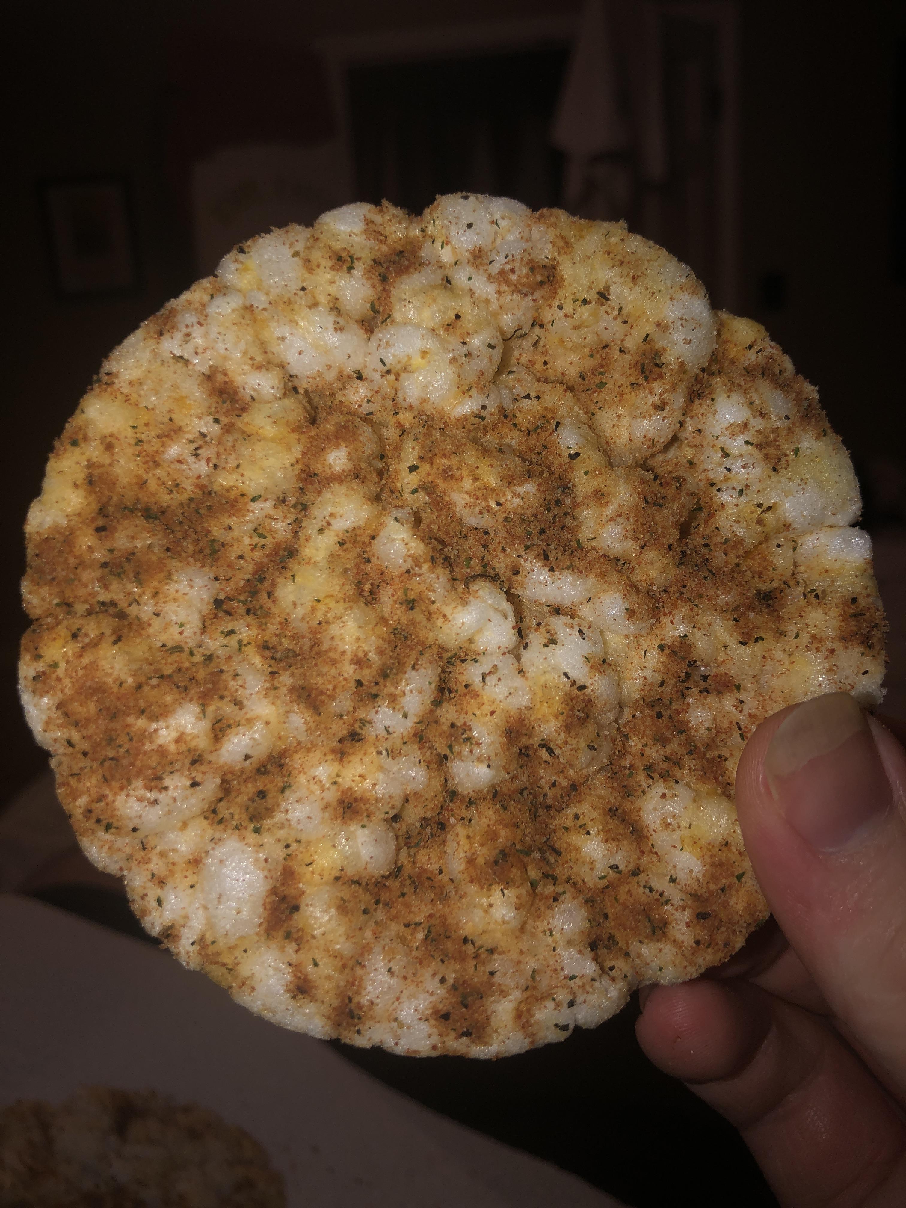 Coming in at 50 calories, these Quaker tomato and basil rice cakes are