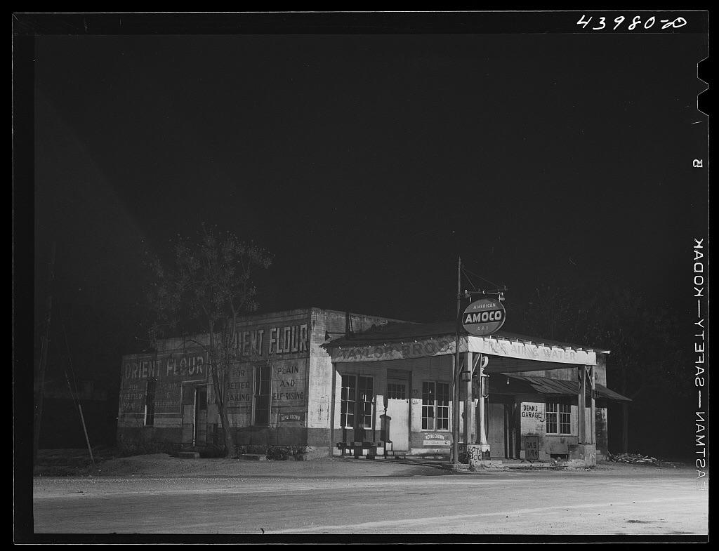 “Gas station in Franklin, nine o'clock in the evening. Heard County