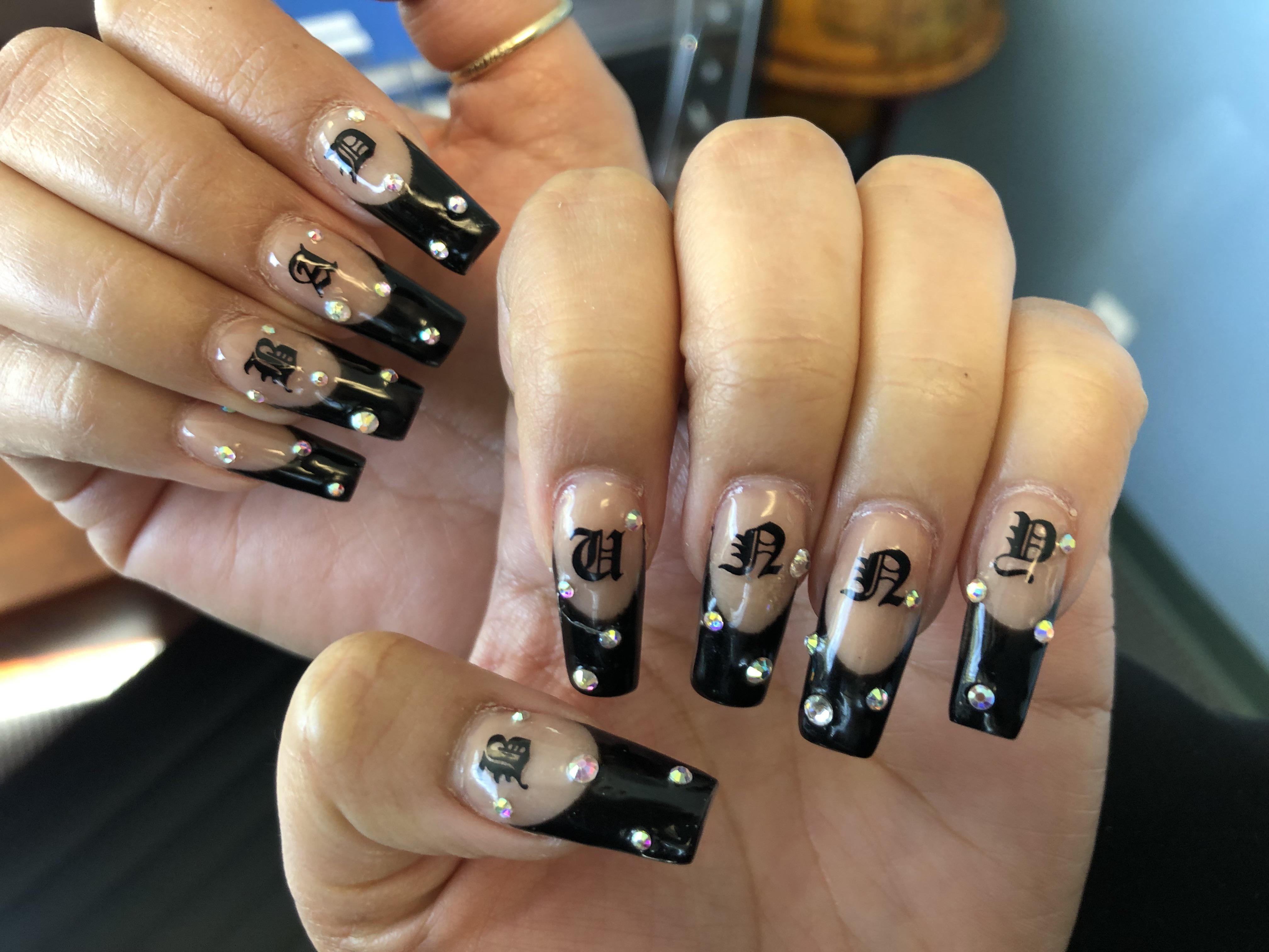 My friend is ready for the Bad Bunny concert. r/BadBunnyPR