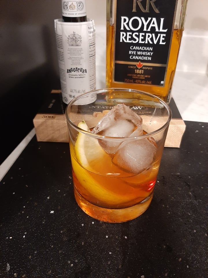 43 Hilarious Old Fashioned Cocktail Puns Punstoppable 🛑