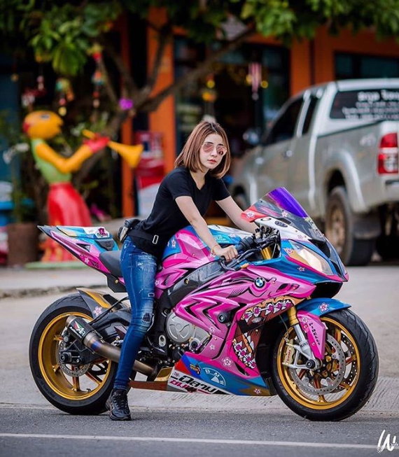 Beautiful Motorcycle r/pics