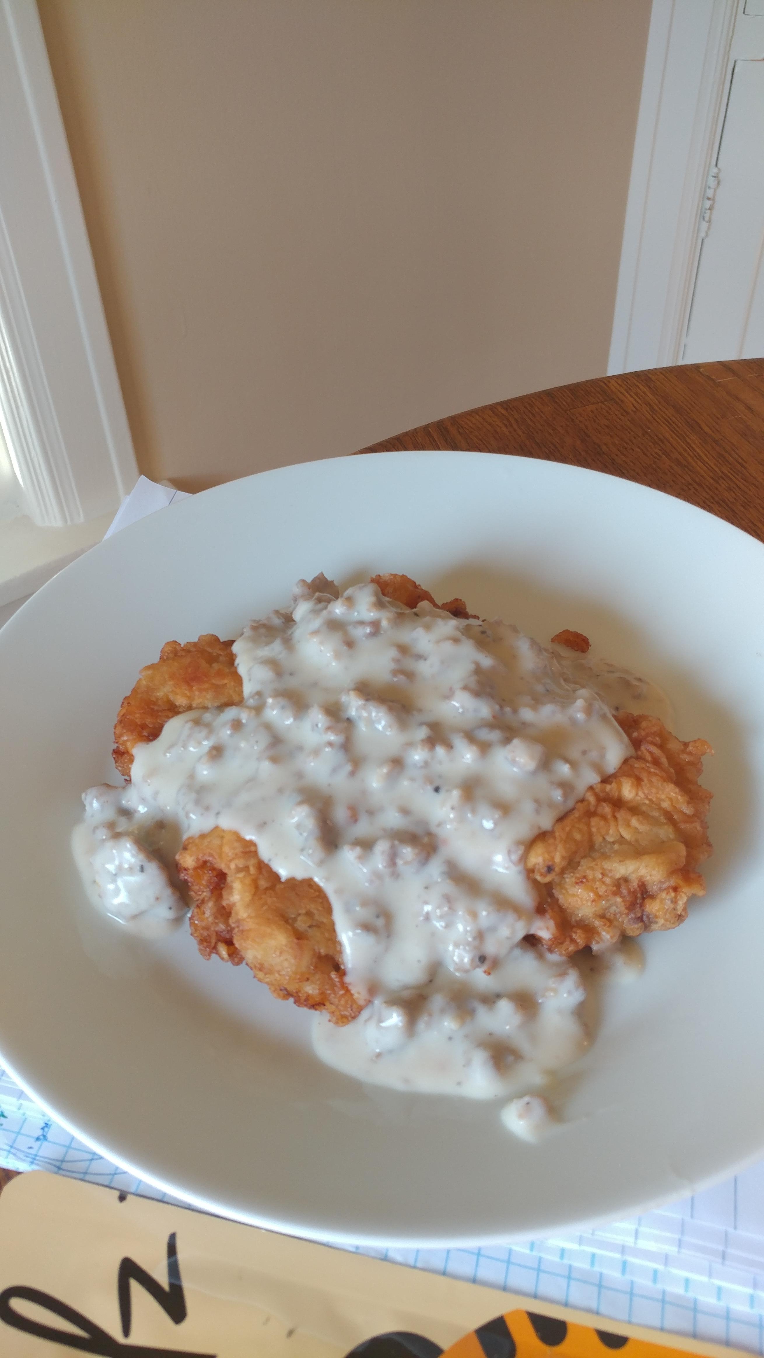 [Homemade] Chicken Fried Steak and Sausage Gravy r/food