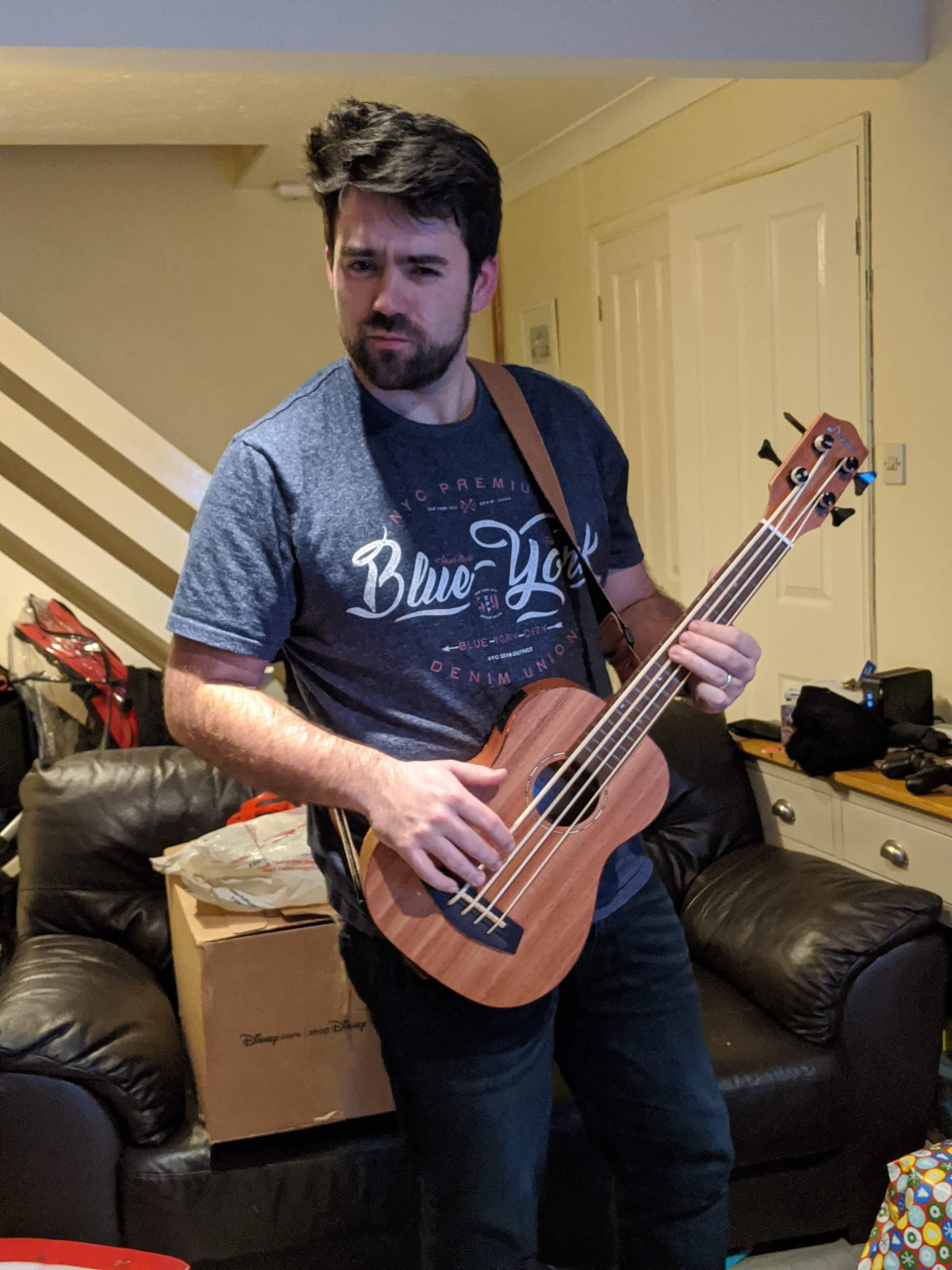 I got a uke bass for Xmas! r/Davie504
