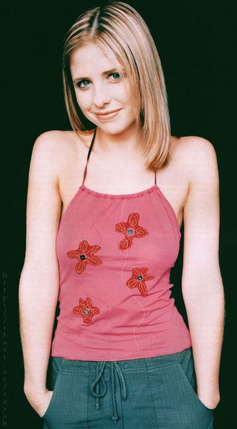 🔞Sarah Michelle Gellar in Entertainment Weekly Photoshoot (1998