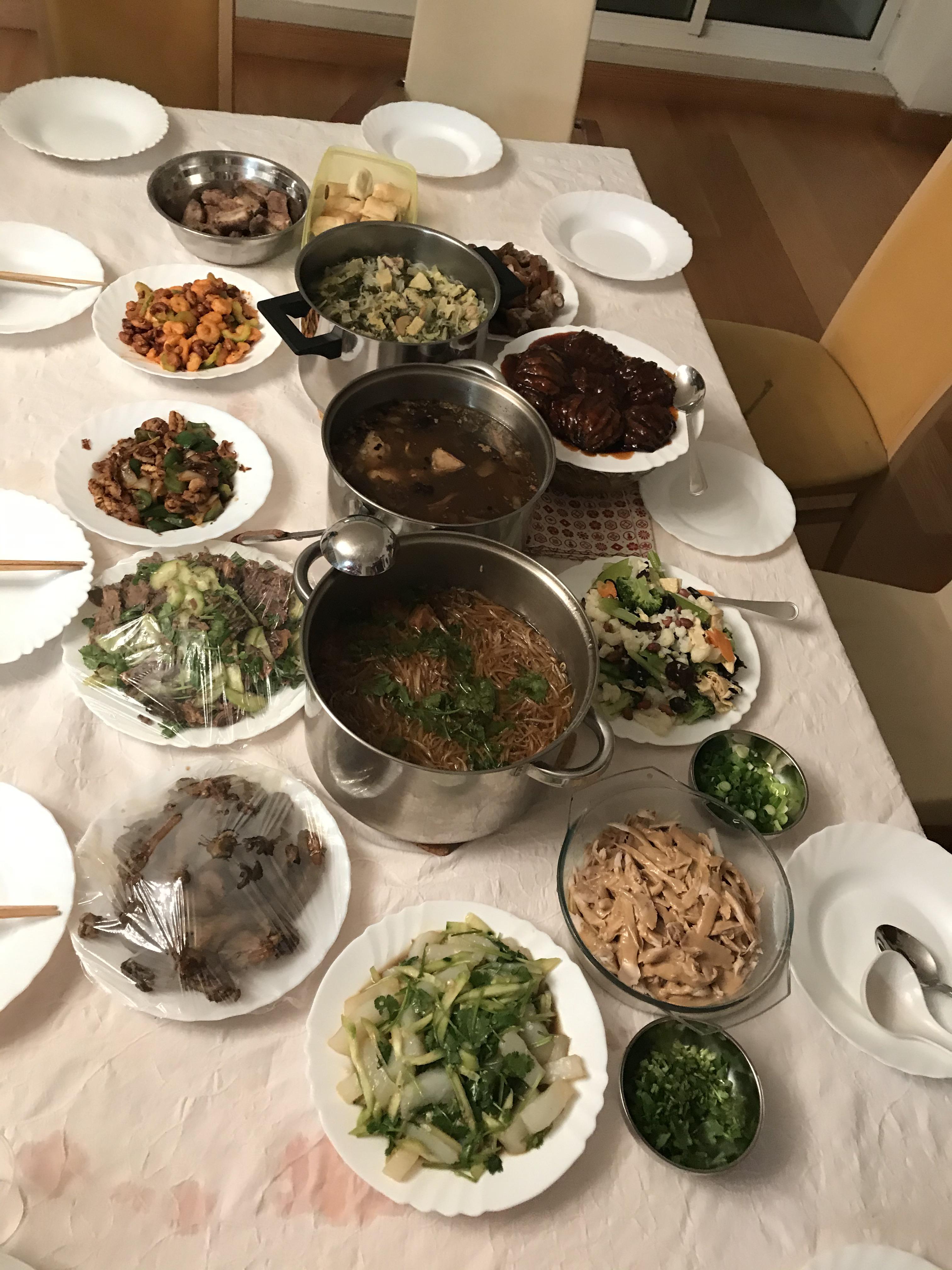 Traditional Chinese Christmas Dinner Christmas Eve dinner chinesefood