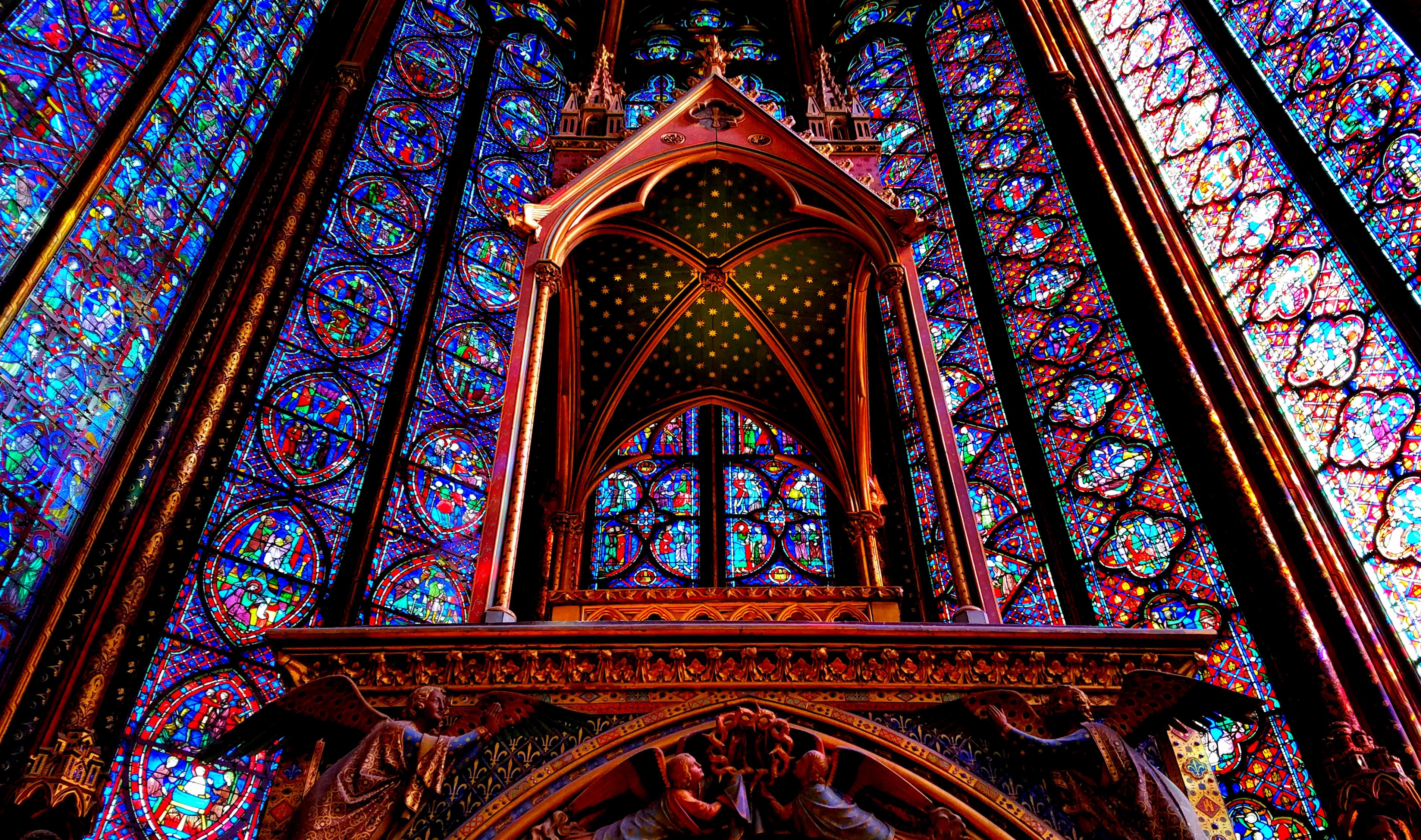 The stained glass of Sainte Chapelle in Paris r/pics
