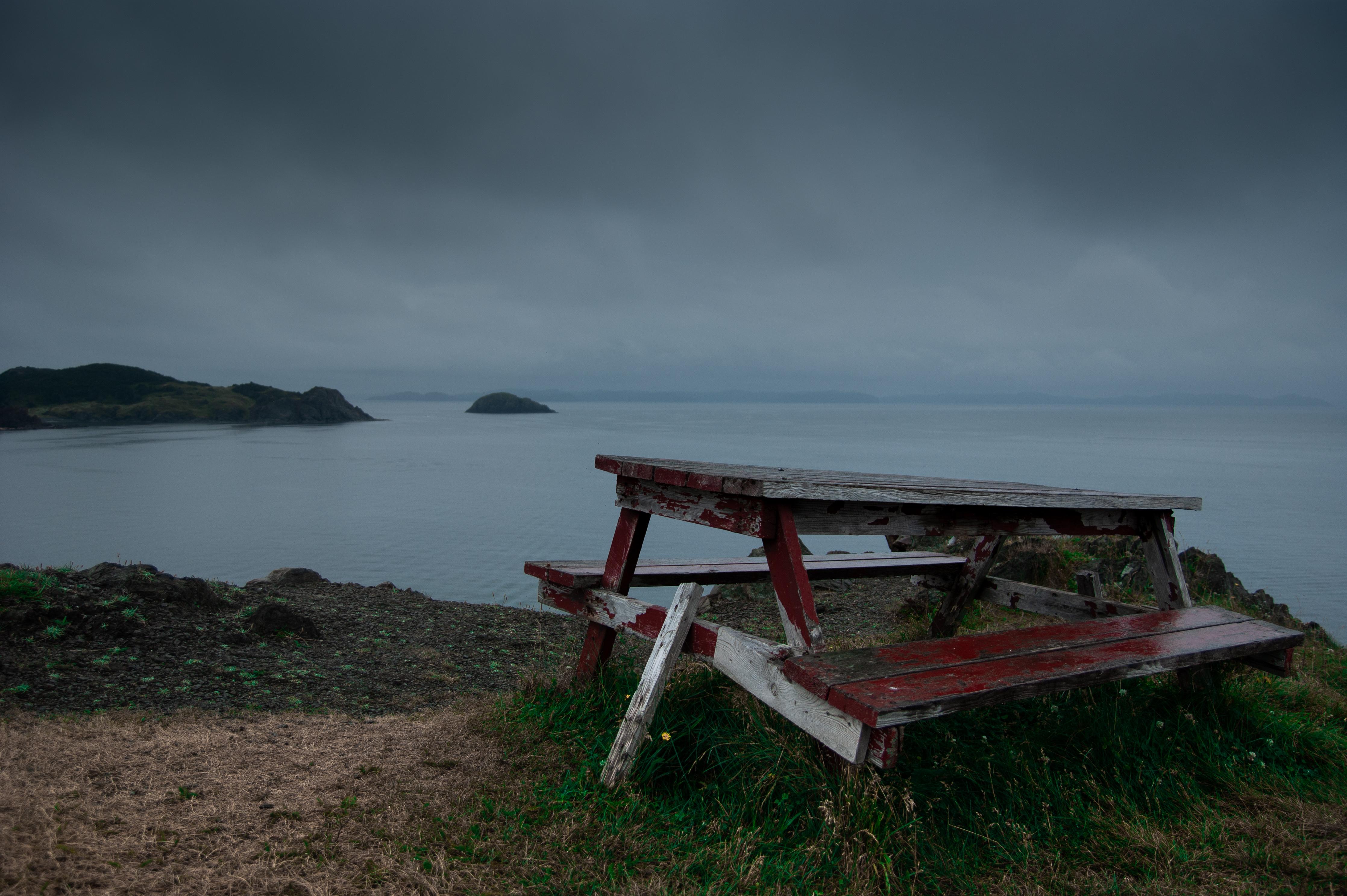 Leading Tickles, Newfoundland. Sony a350 + Tamron 1750mm. r/SonyAlpha