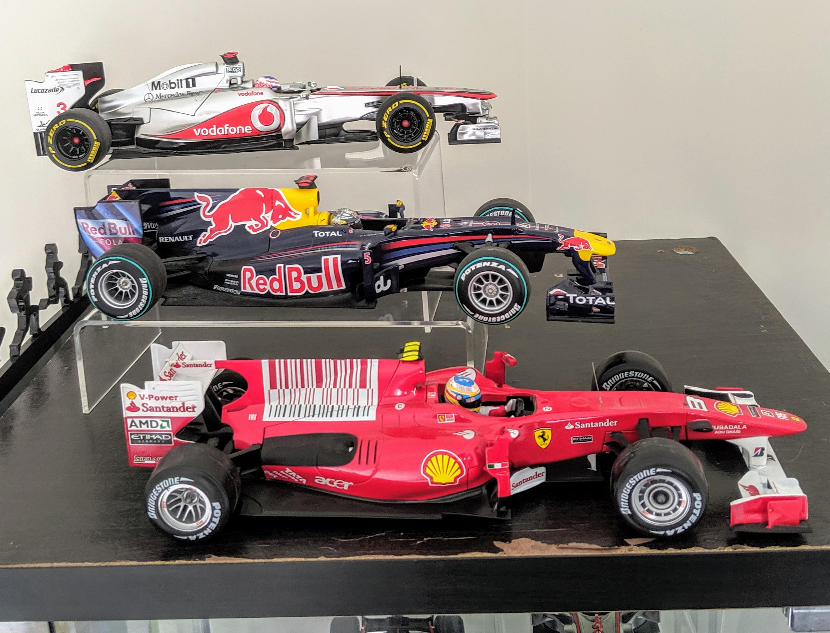 New 118 Ferrari/Red Bull/McLaren Display finished! In my opinion the