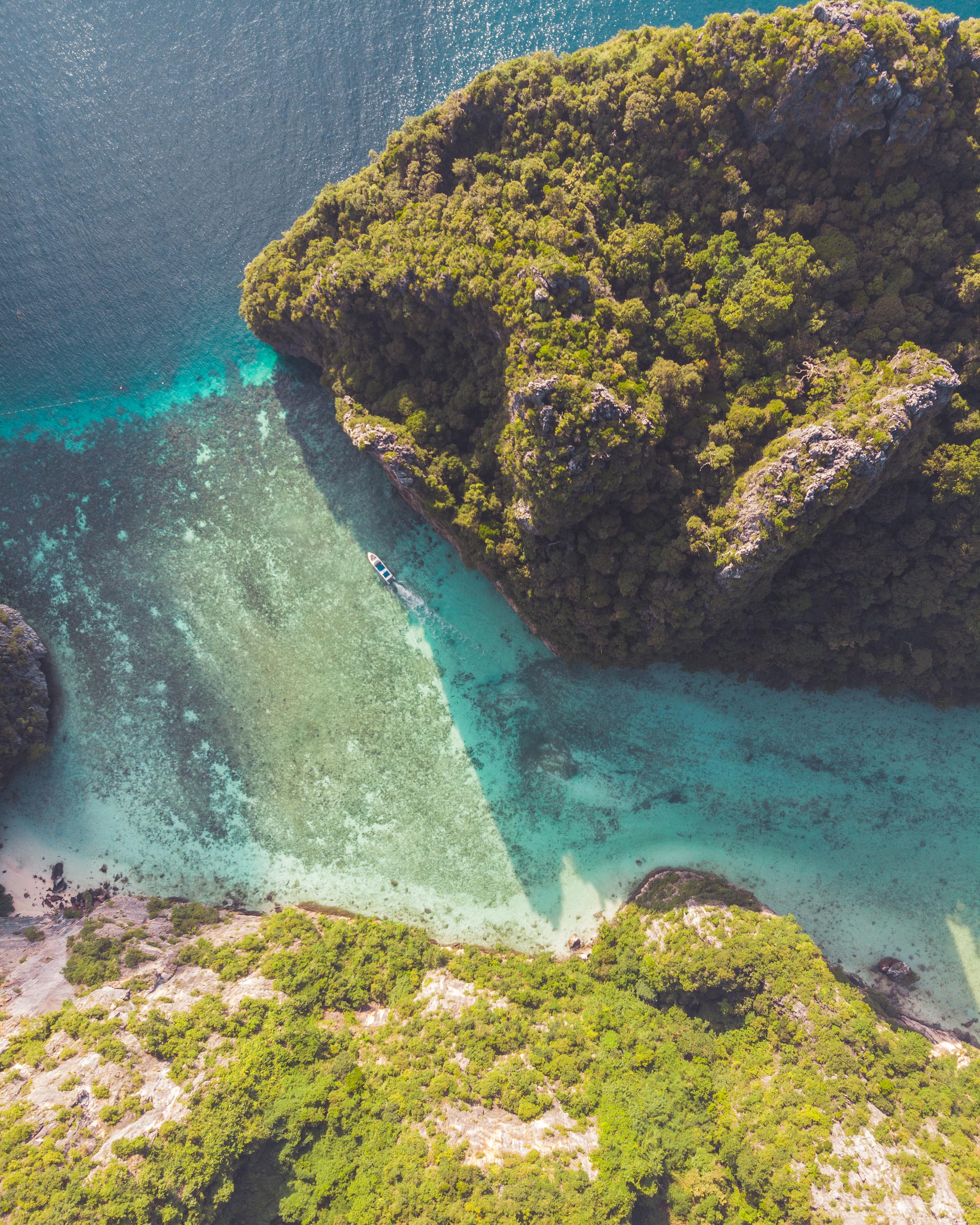Phi Phi Island, Thailand r/pics