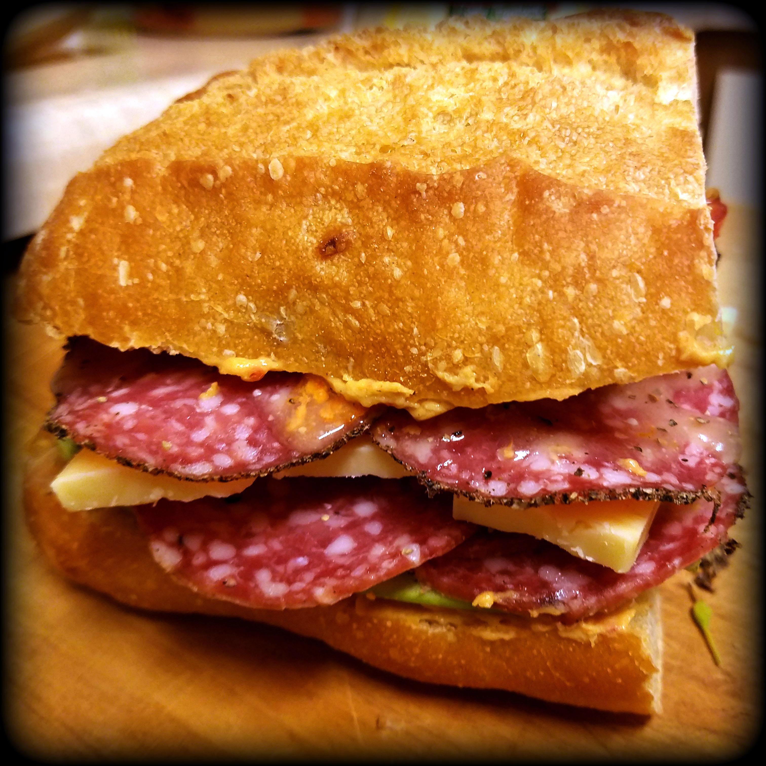 I made a pretty amazing salami sandwich r/Sandwiches