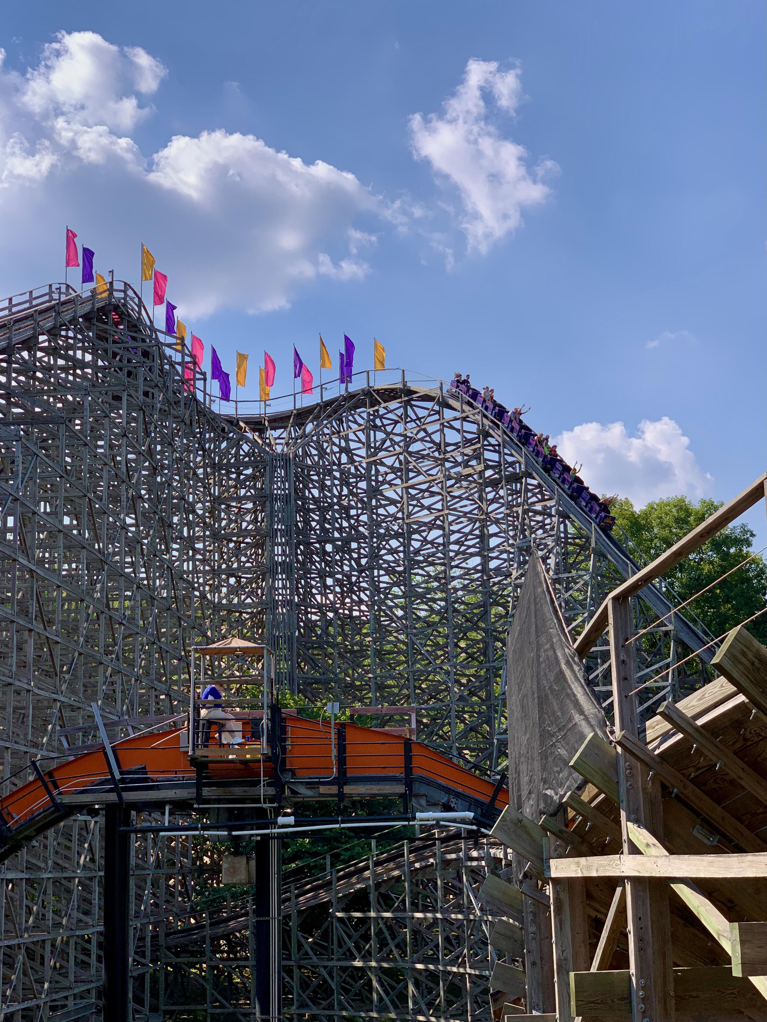 595 best Holiday World images on Pholder Rollercoasters, Walt Disney