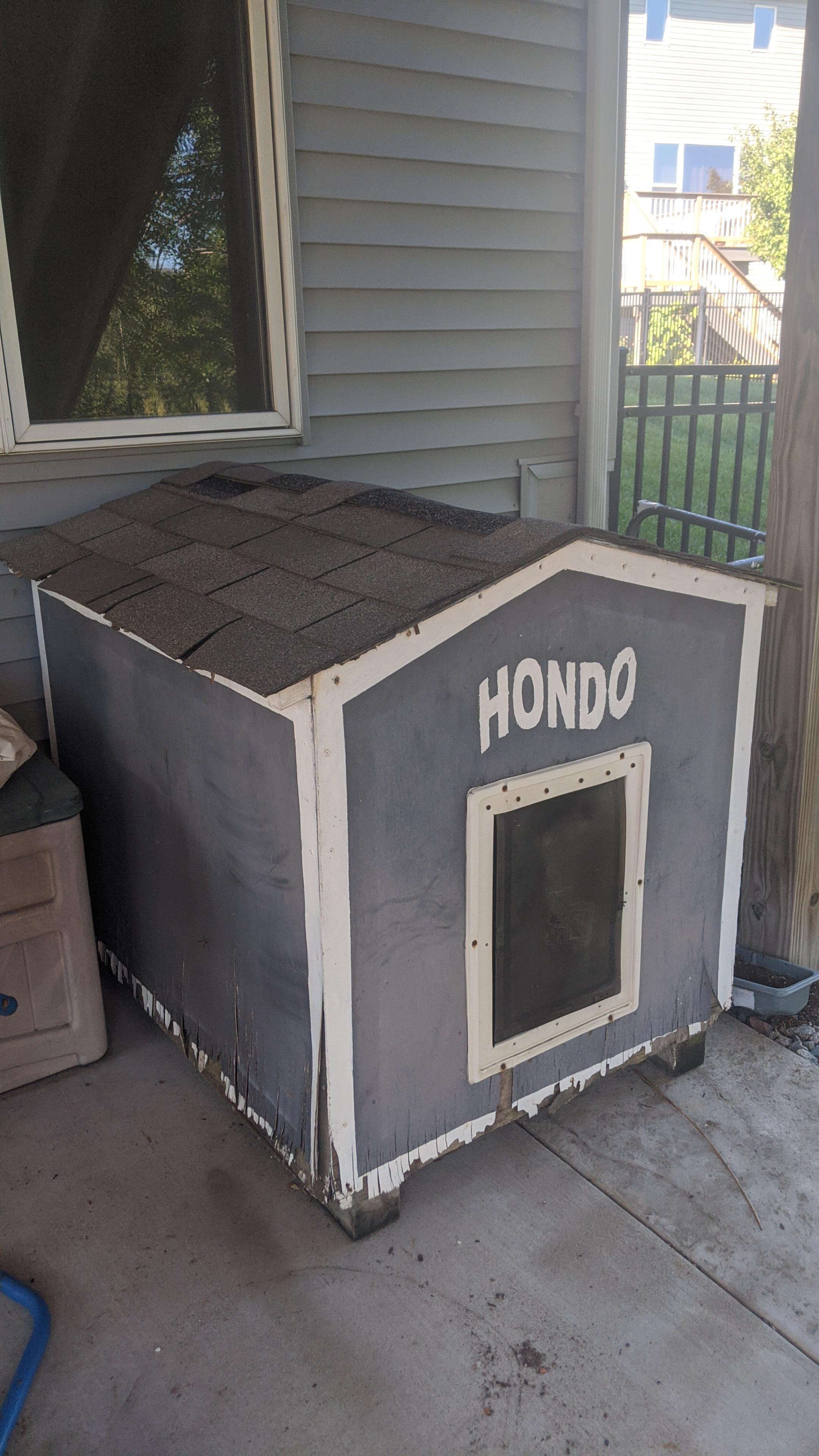 Ideas for using old dog house? r/upcycling