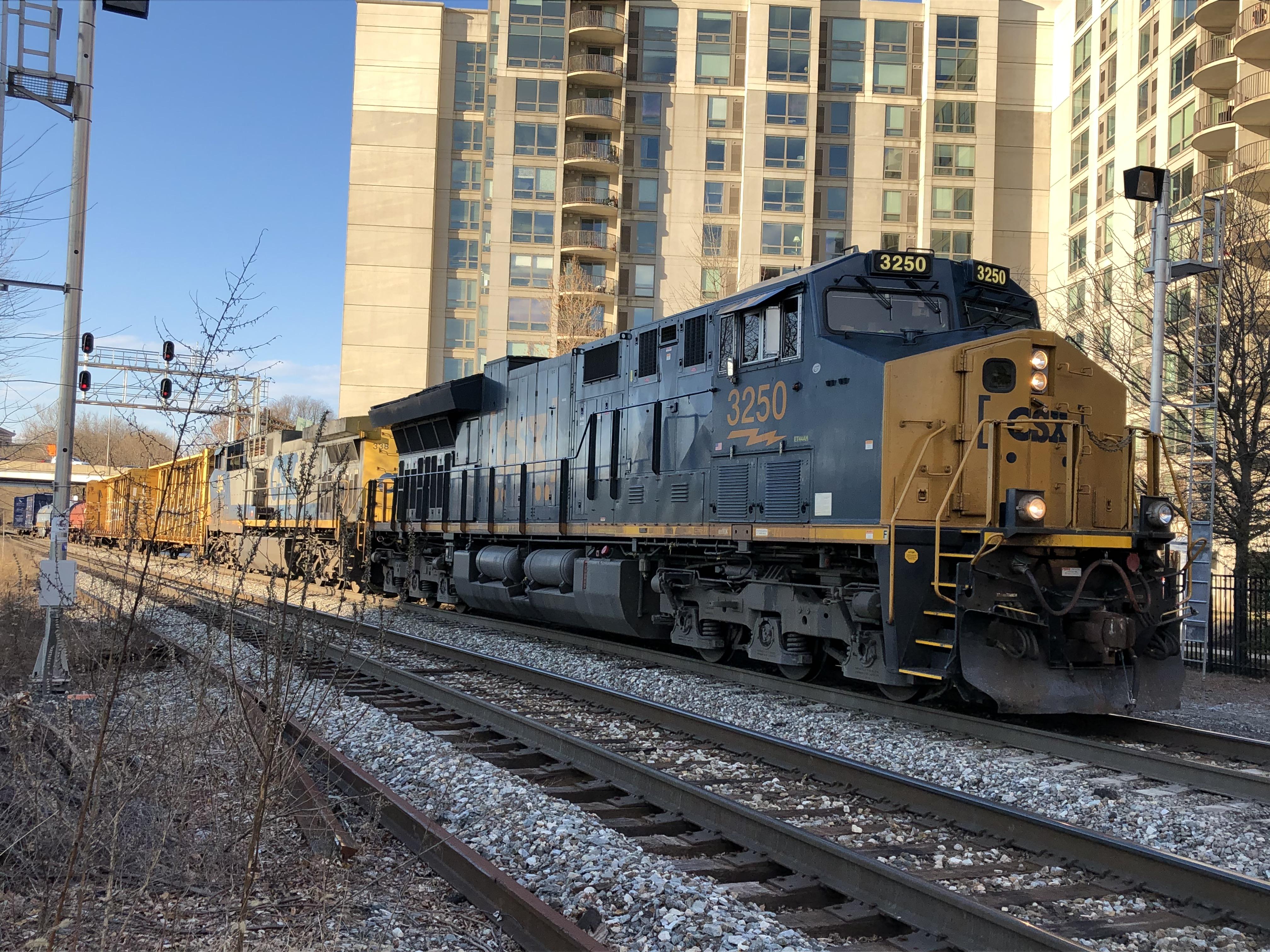 A very short and very overpowered CSX manifest train rolls through