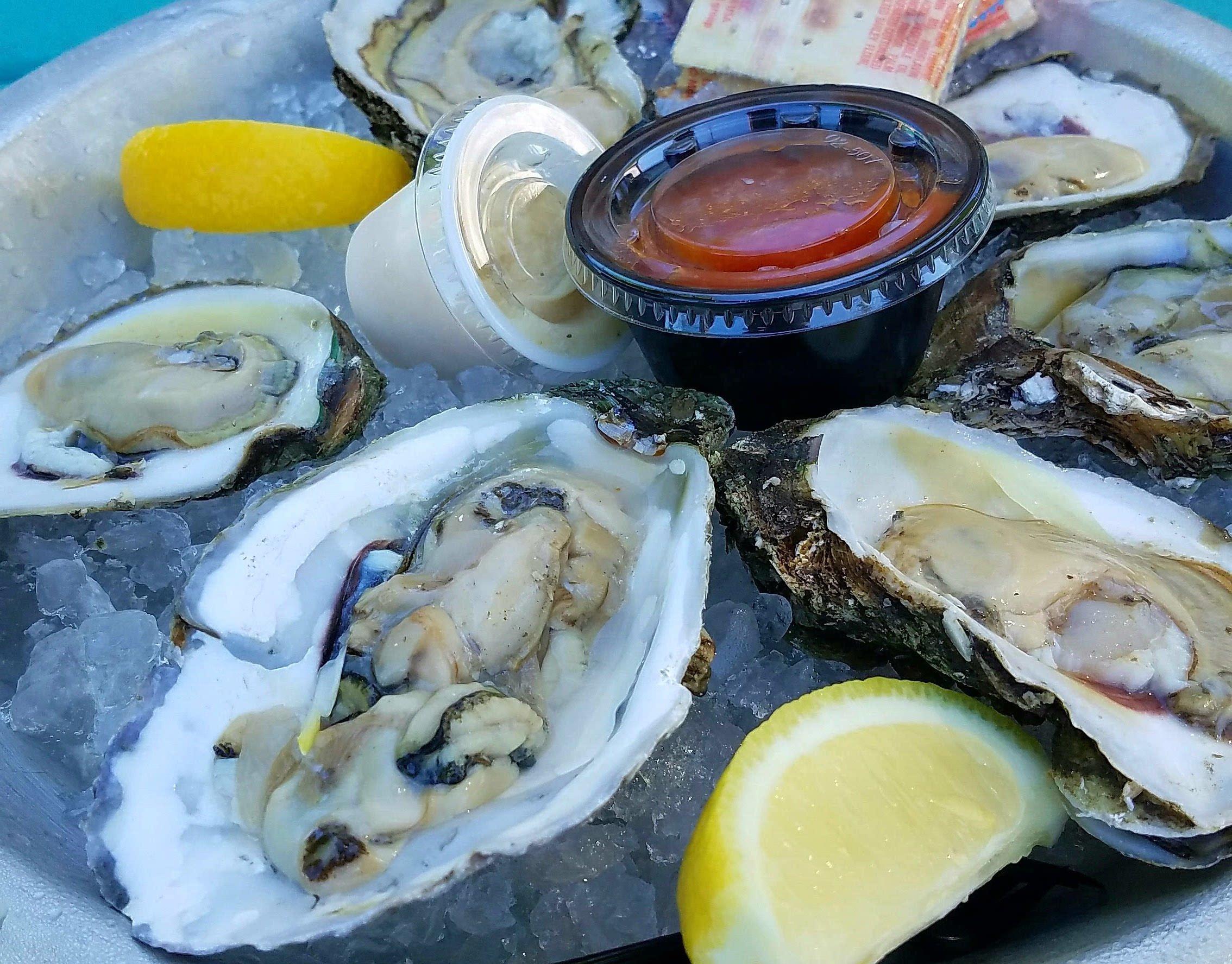 Could go for some oysters in Key West right about now. [OC] [2560 x