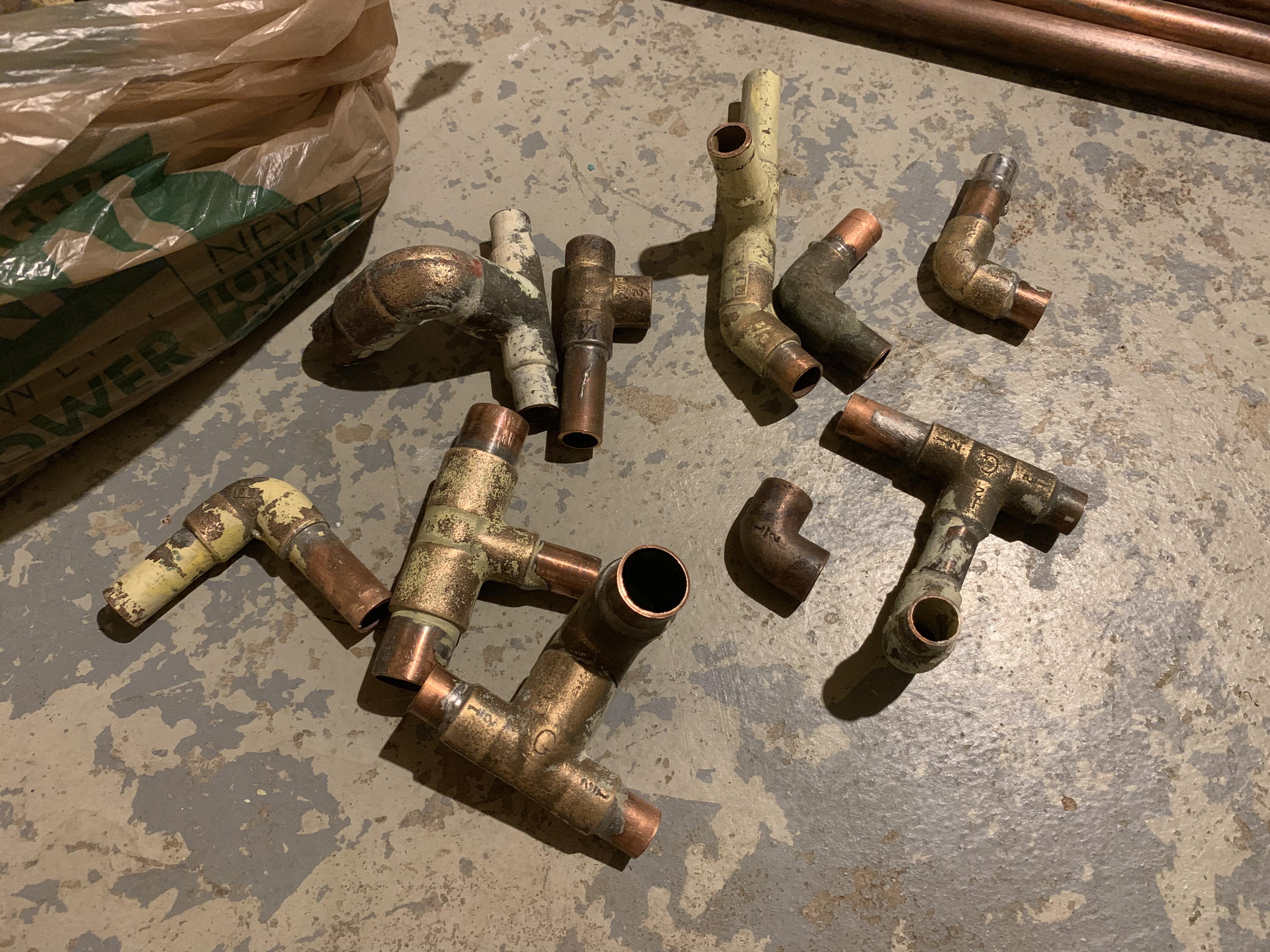 1950's vintage 1/2" and 3/4" brass (bronze?) elbows and tees r/Plumbing