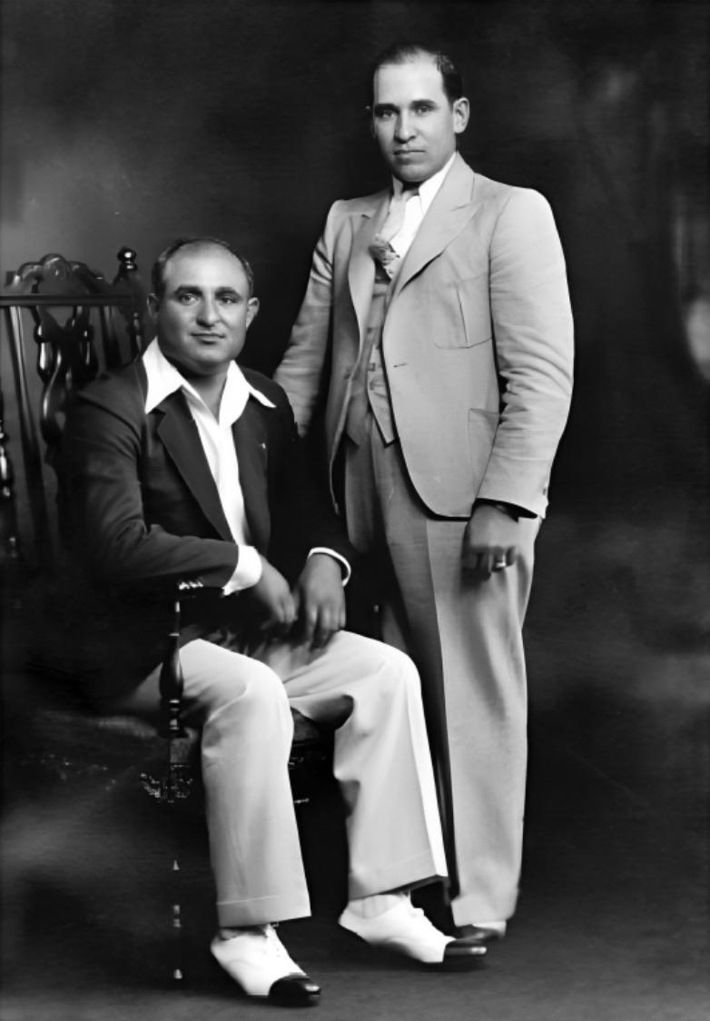 Chicago Heights heavyweight Giovanni "John Roberts" Roberto and his