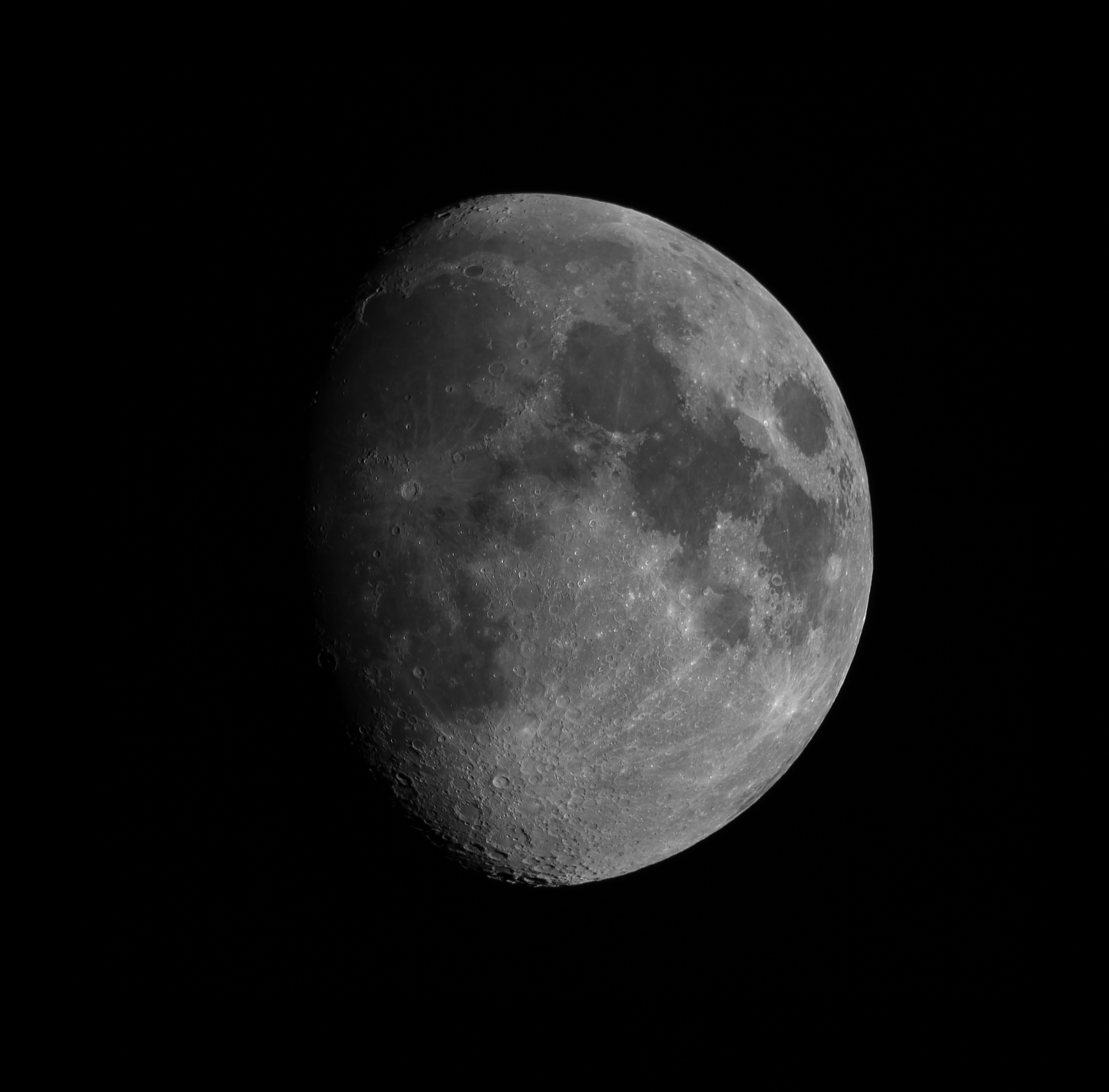 Waxing Gibbous Moon from last week r/Astronomy