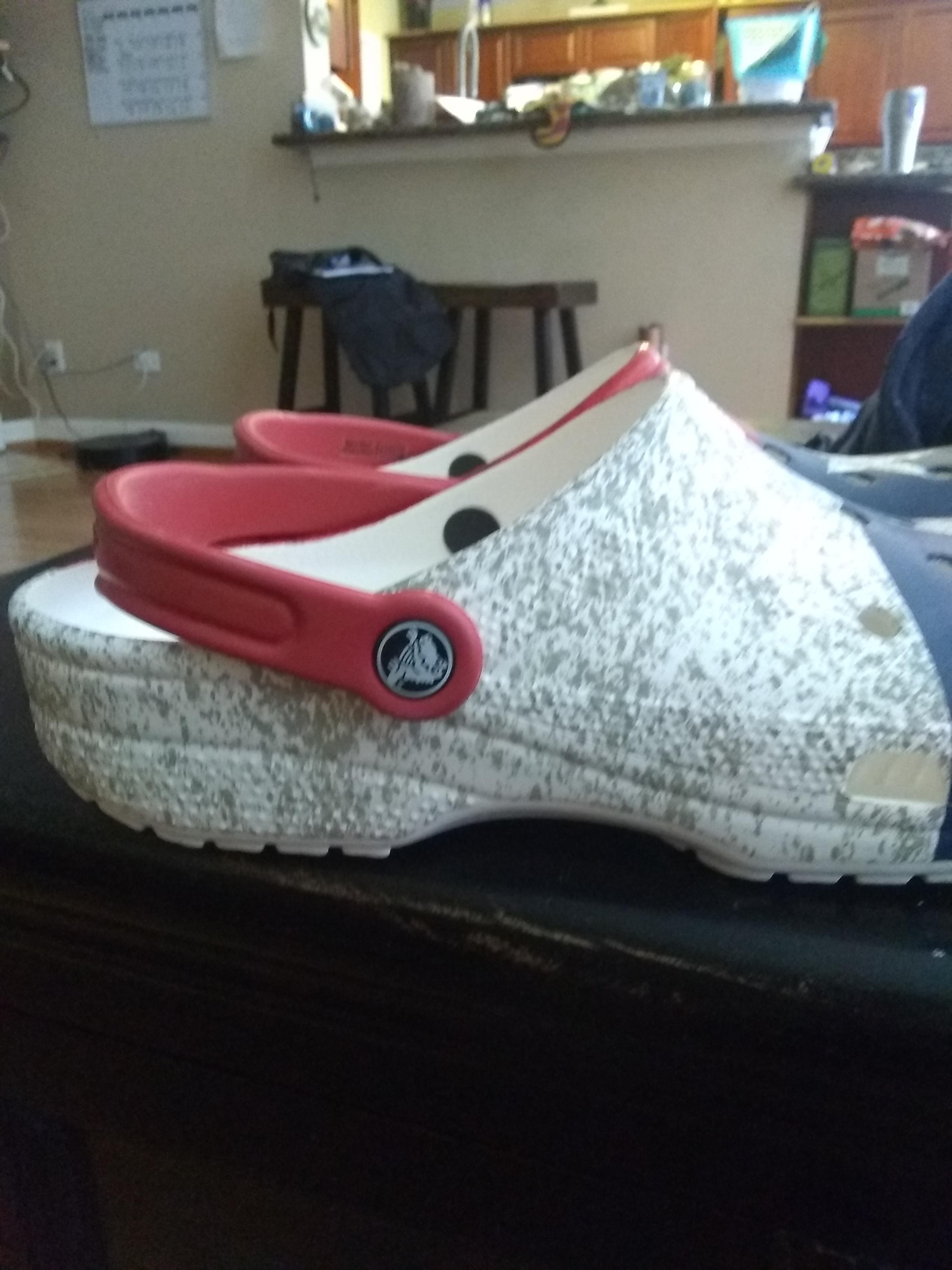 Sports mode crocs +69 speed