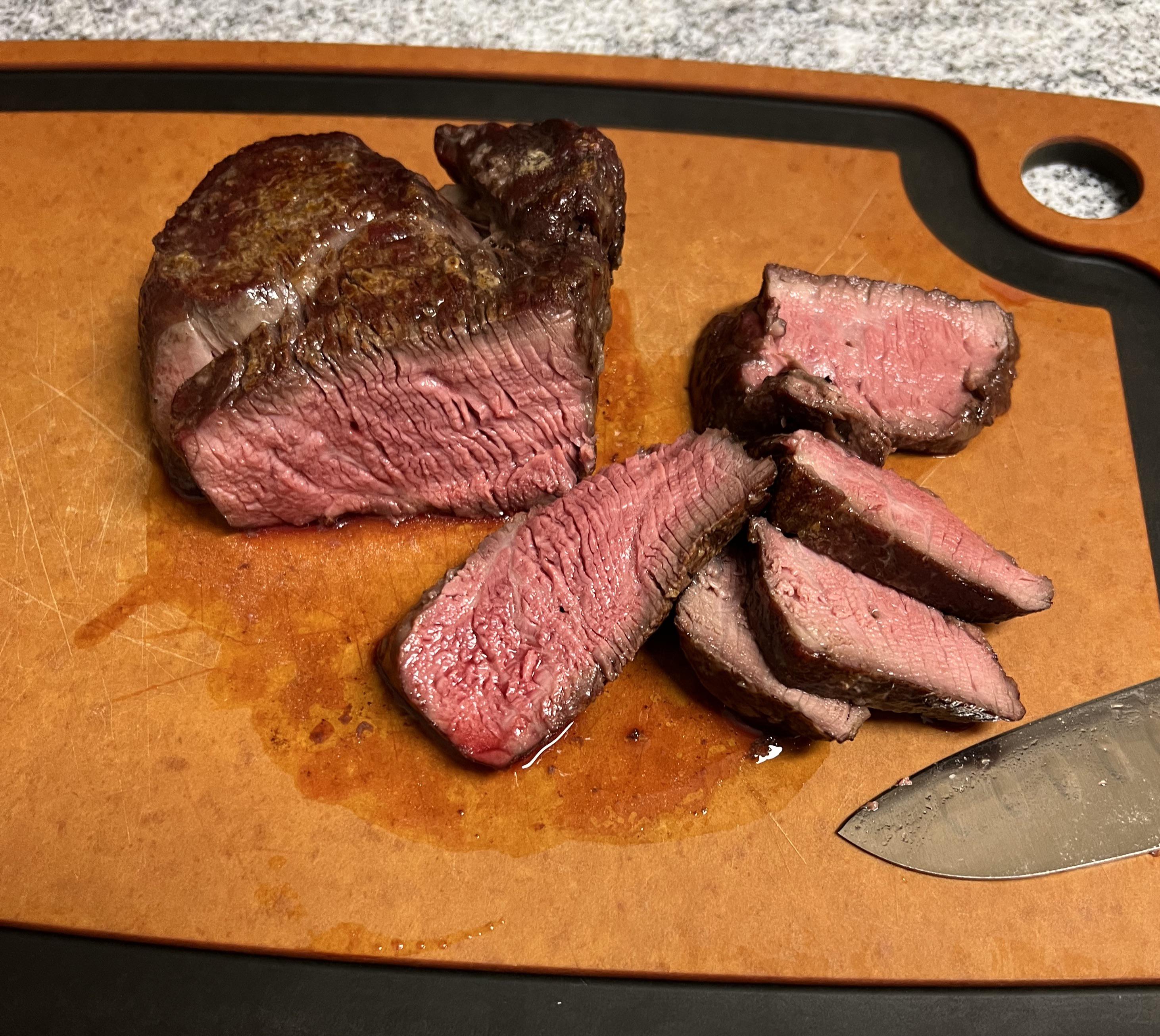 Not too shabby for an on sale Kroger filet. r/steak