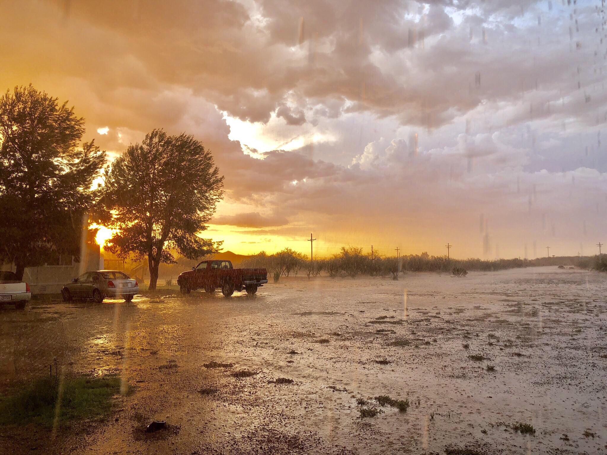 When the Monsoon Breaks (Winkelman, AZ) r/arizona