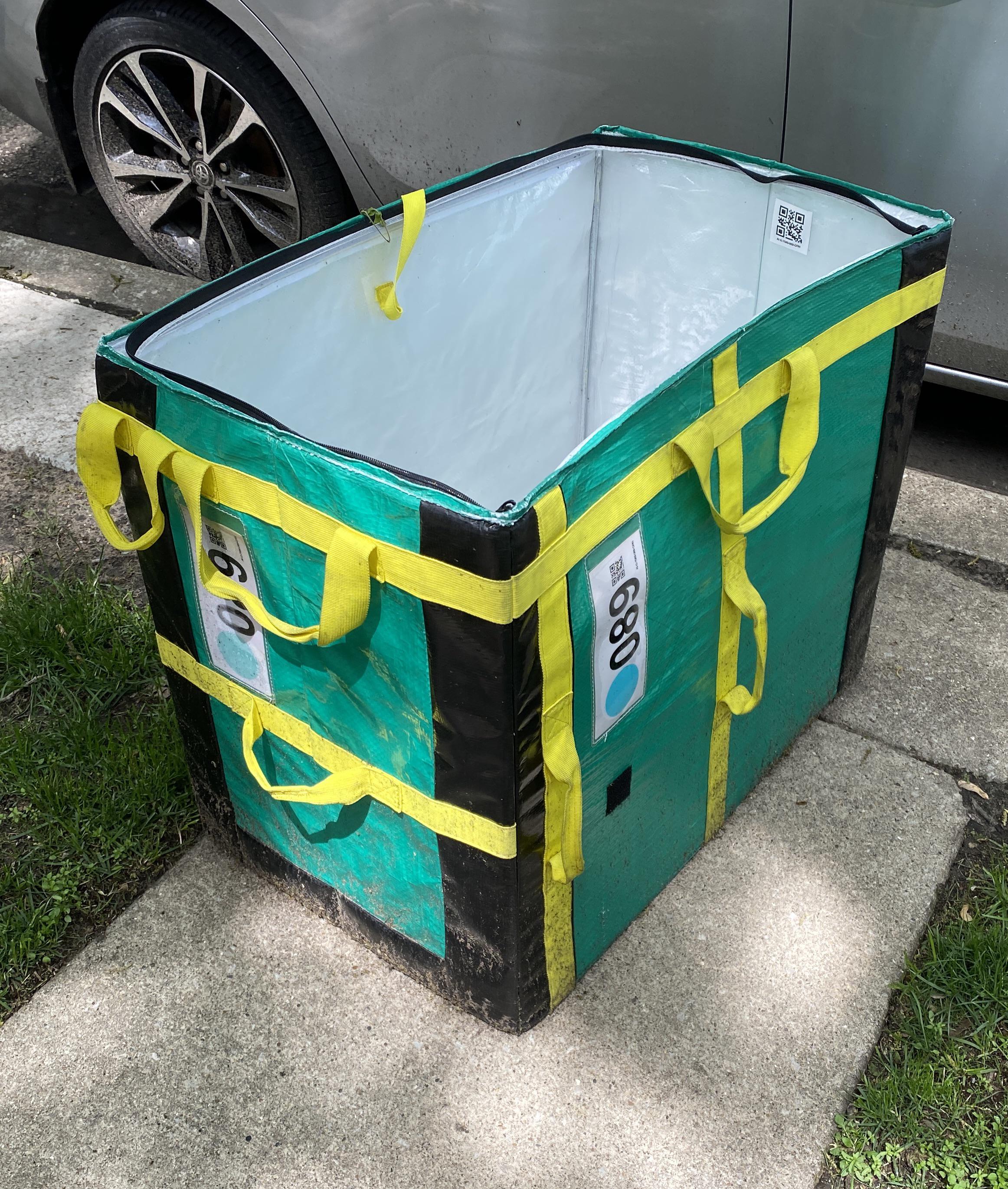 What the heck are these bag/boxes I’m seeing all over the place? r