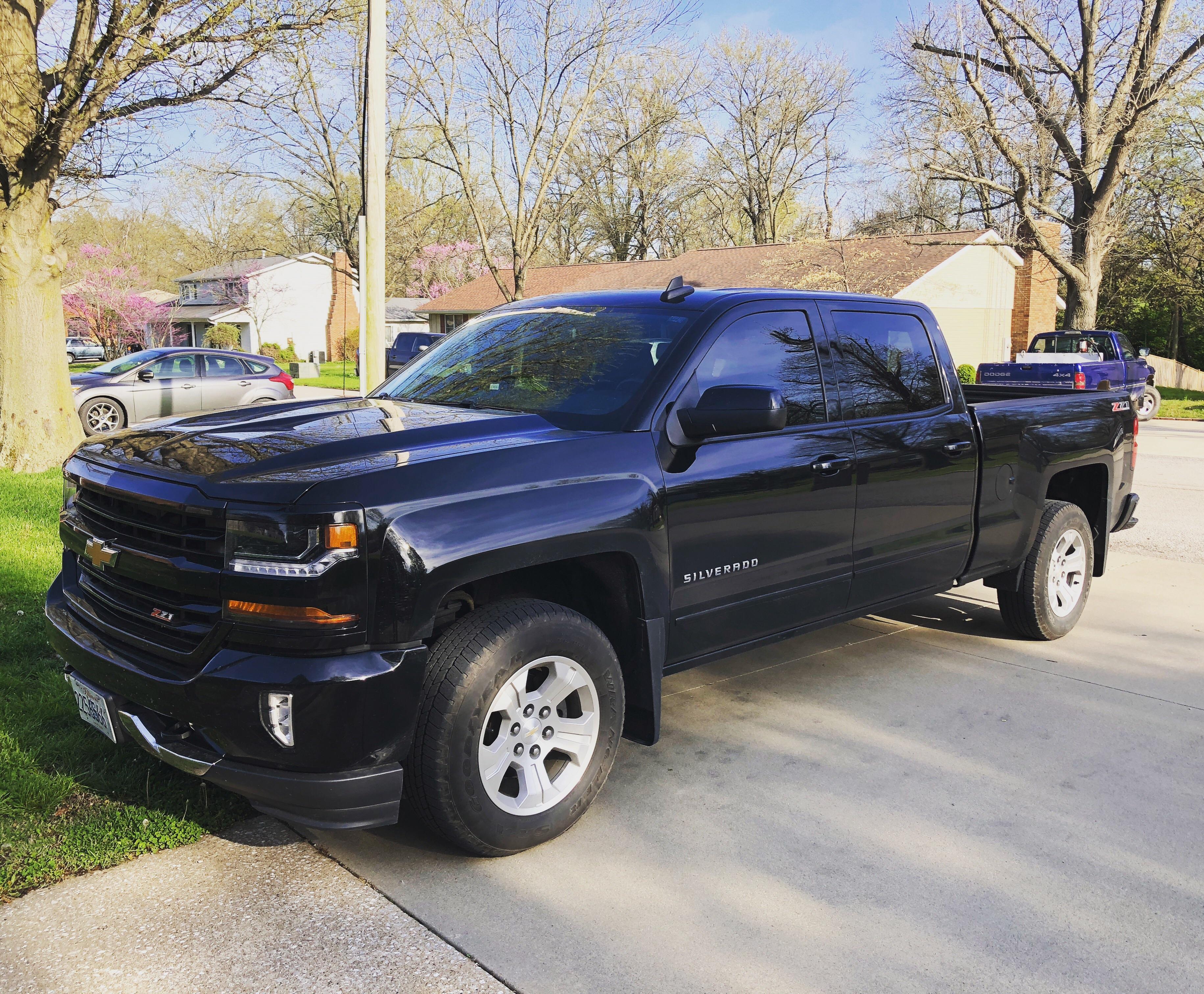 New to me 2016 Z71 : r/Silverado