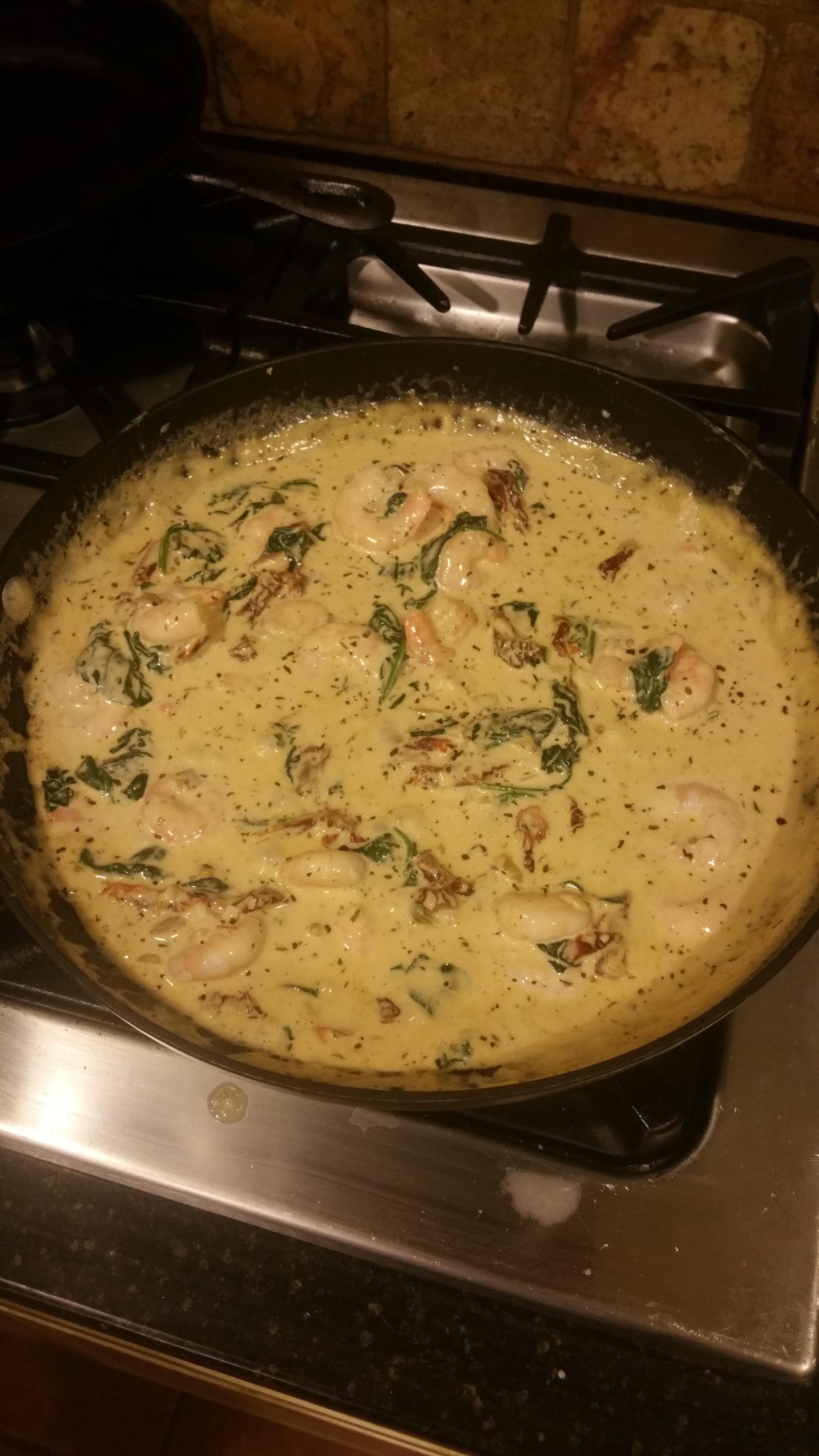 Creamy Garlic Butter Tuscan Shrimp r/ketorecipes