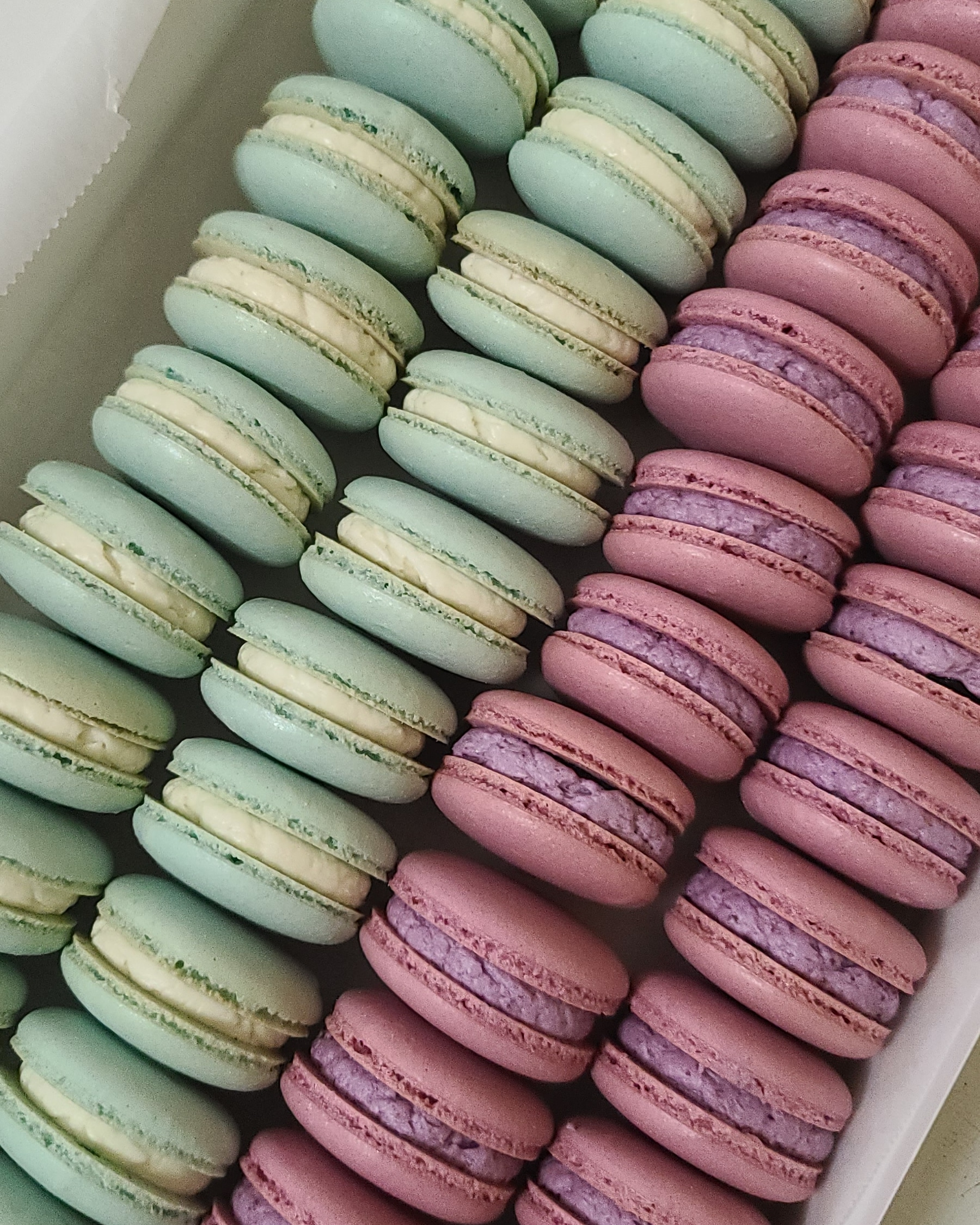 Elsa or Anna?...for a Frozen themed bday...vanilla buttercream with