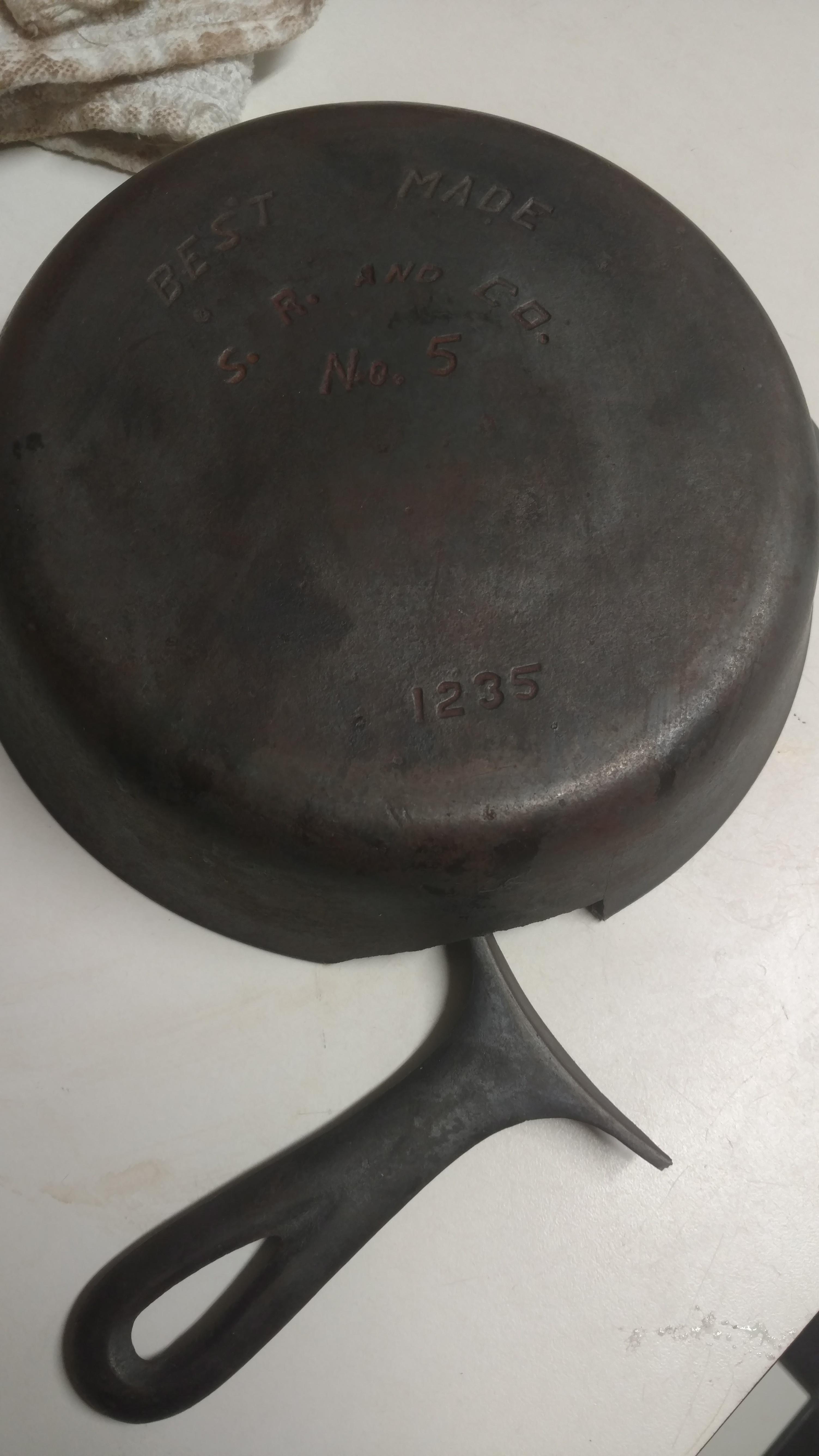 Dont juggle your cast iron. Just got this 10 beauty at an estate sale