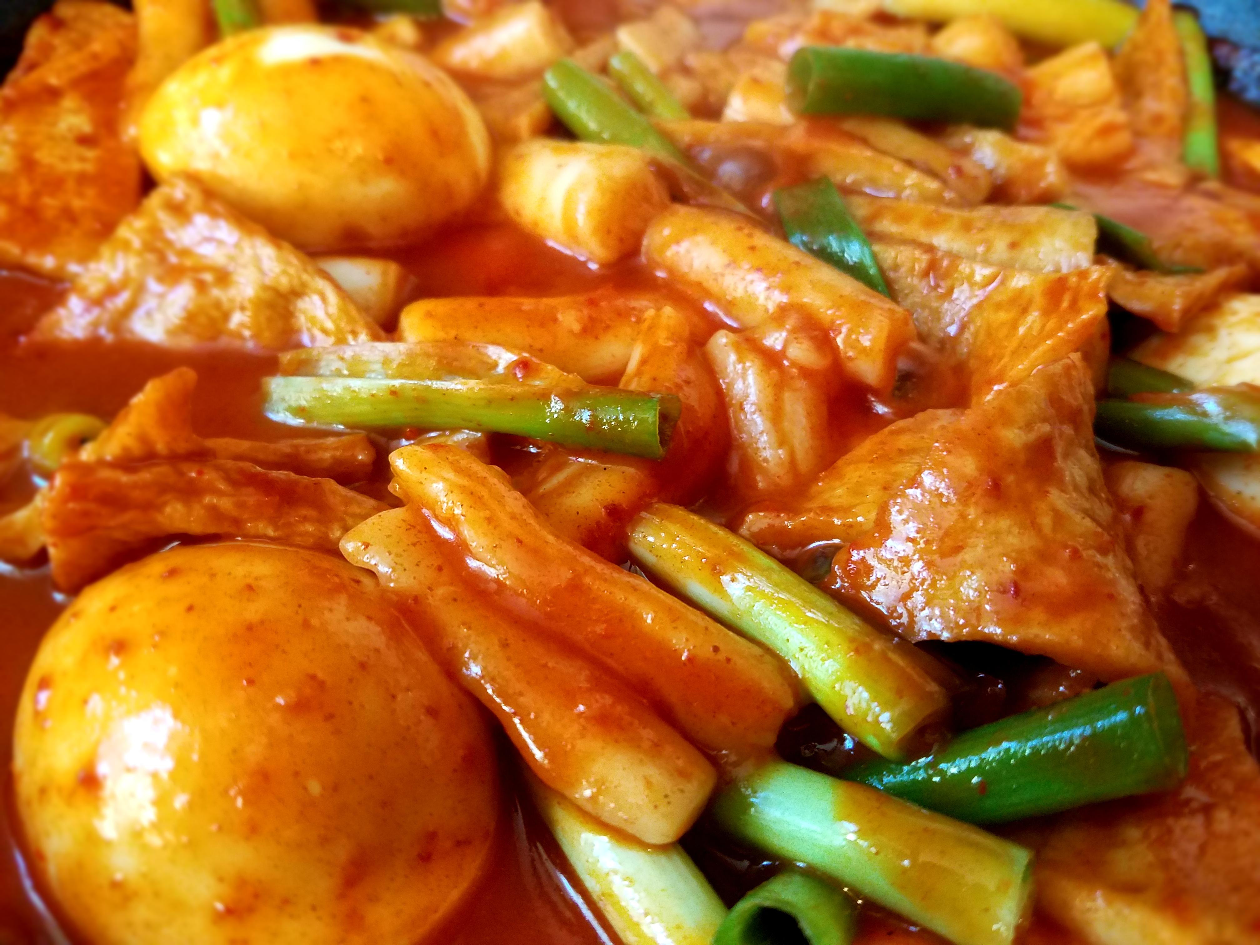 [Homemade] Korean Spicy Rice Cakes (Ddeokbokki) food