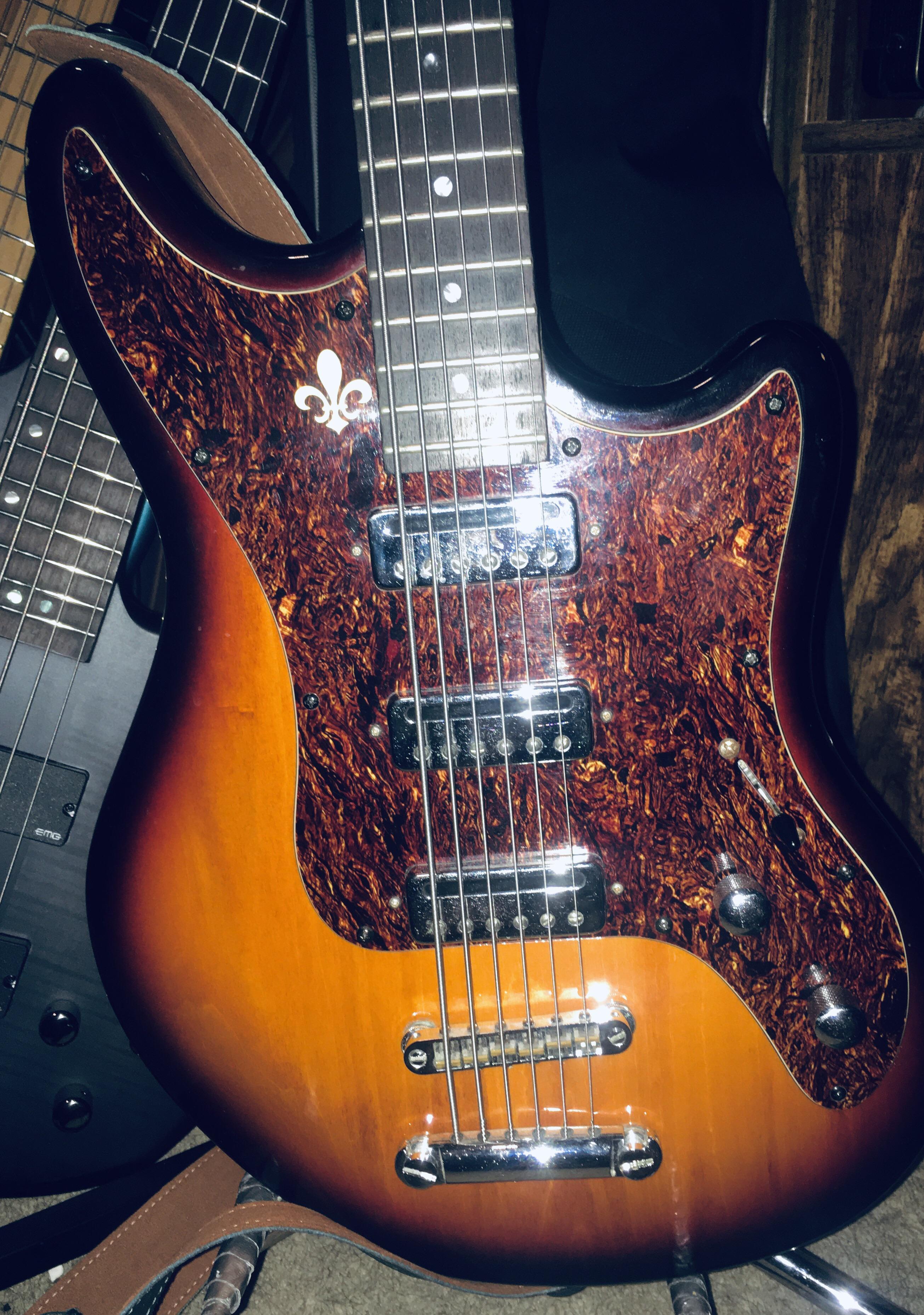 A collection of tunes I put out with Bass VI all over it running