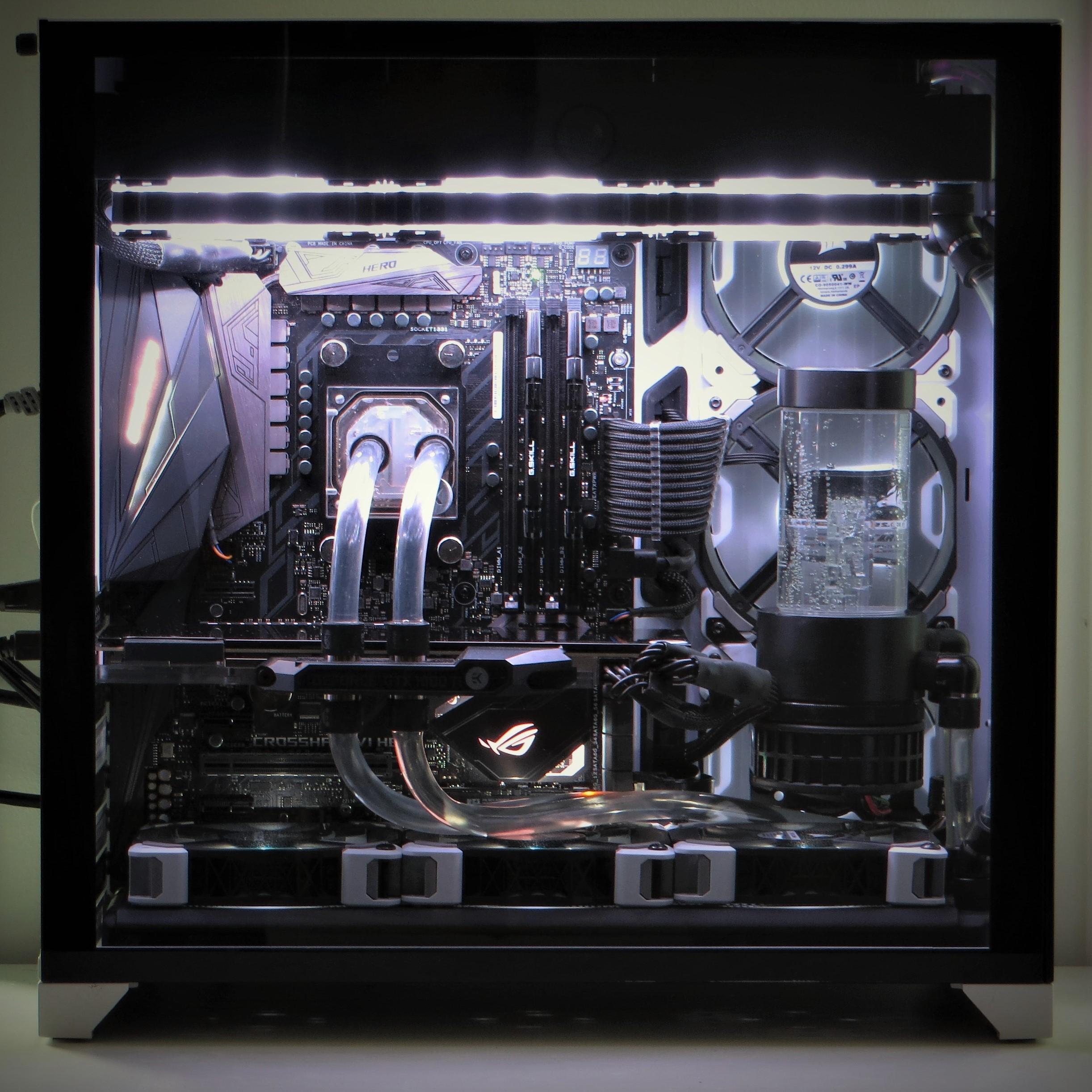 Lian Li PCO11 Dynamic White Second loop watercooling