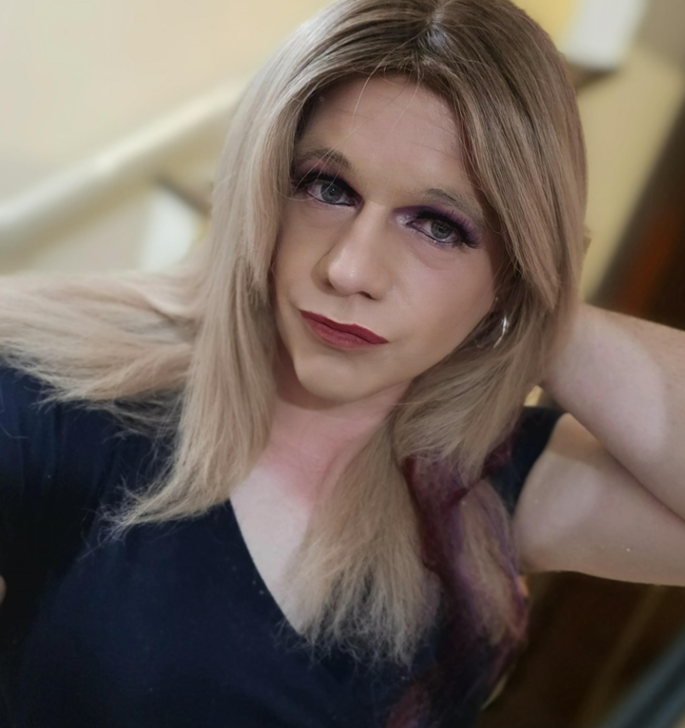 Wfh today girl mode r/Crossdressing_support