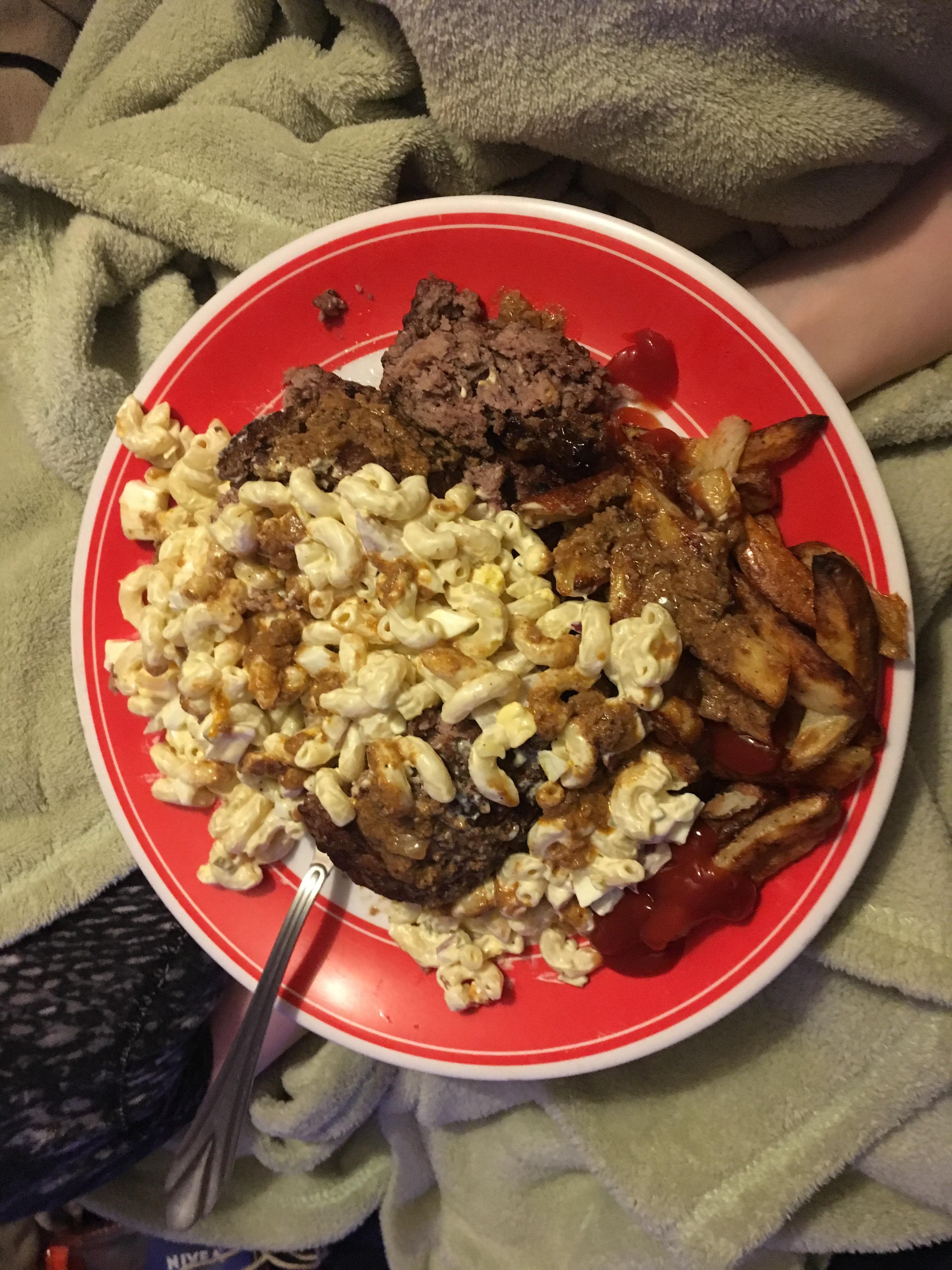Homemade garbage plate 😋 r/shittyfoodporn