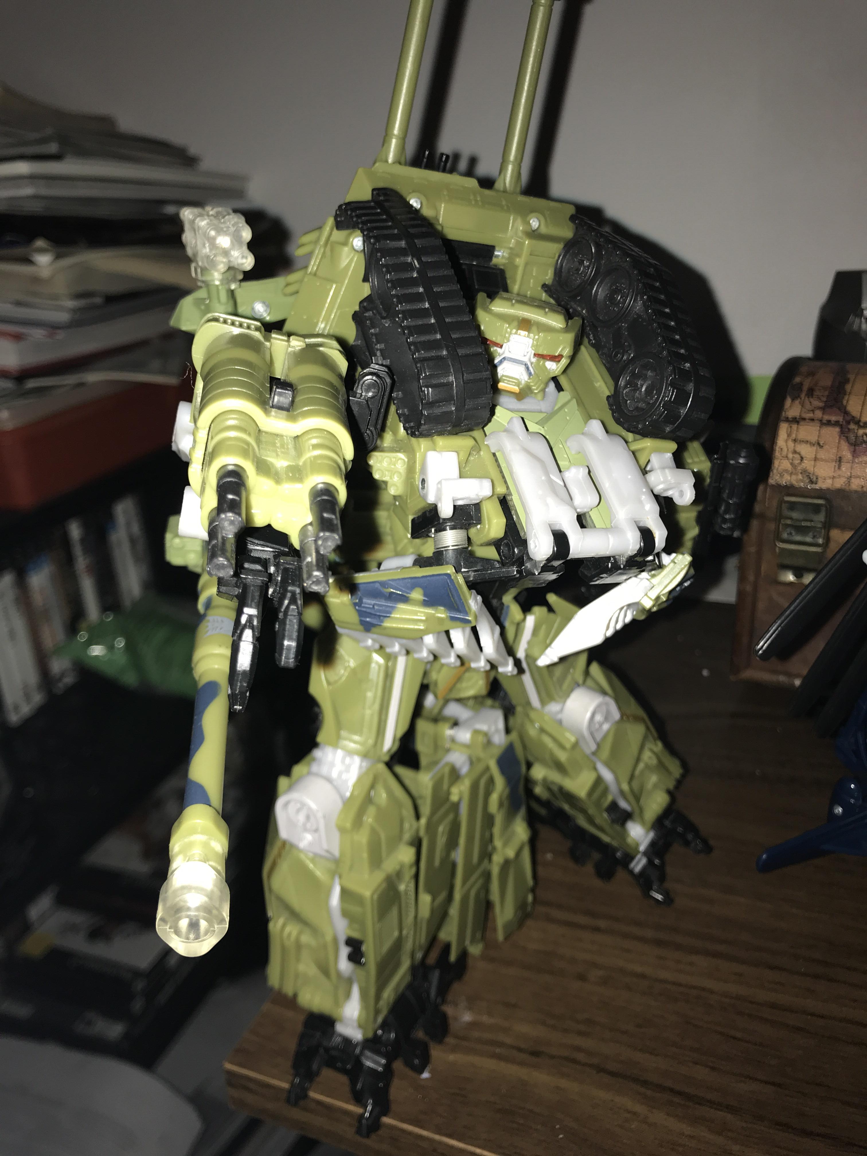 Leader class brawl from 2007. r/transformers