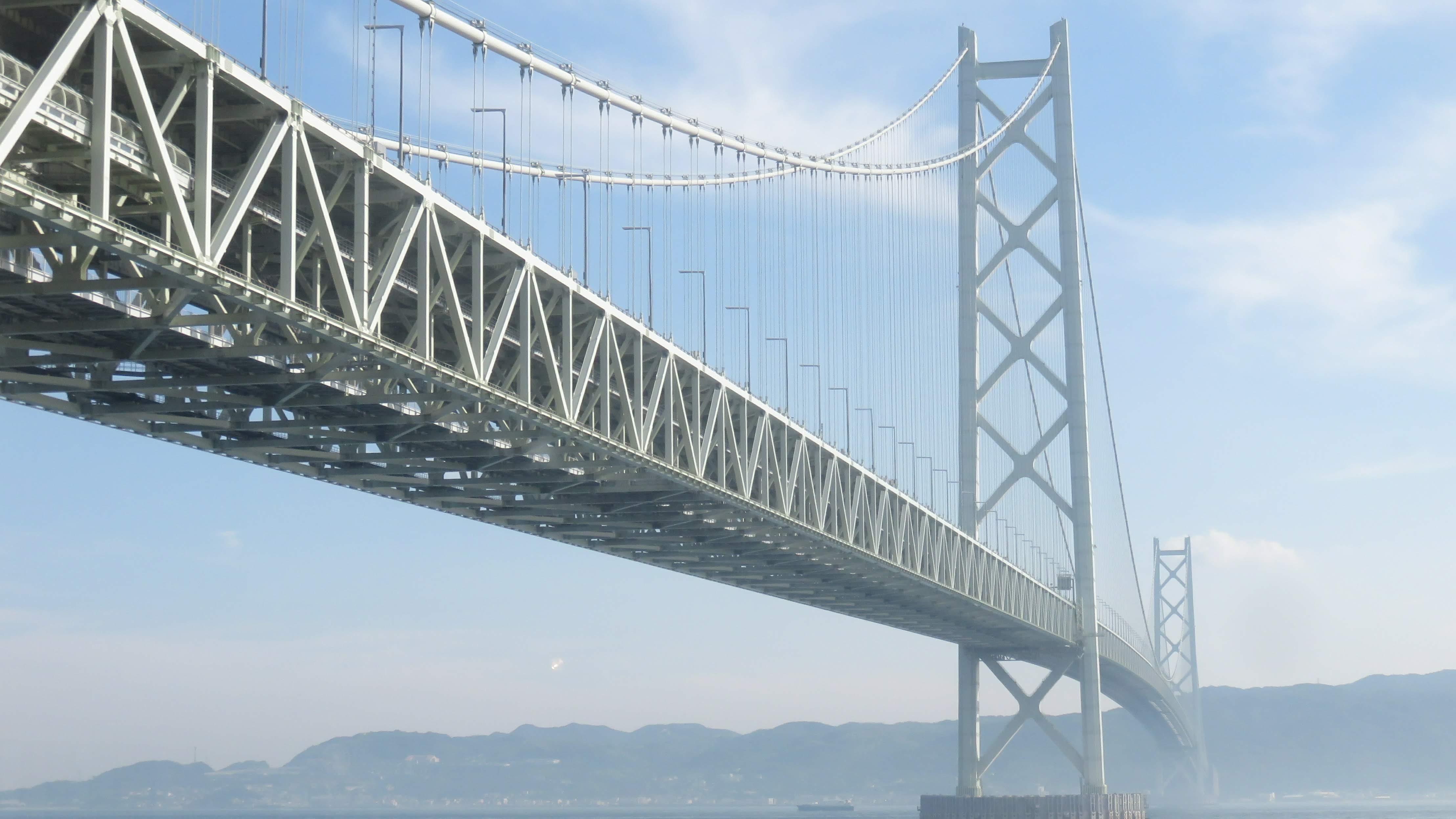 Akashi Kaikyo, world's longest suspension bridge for over 20 years