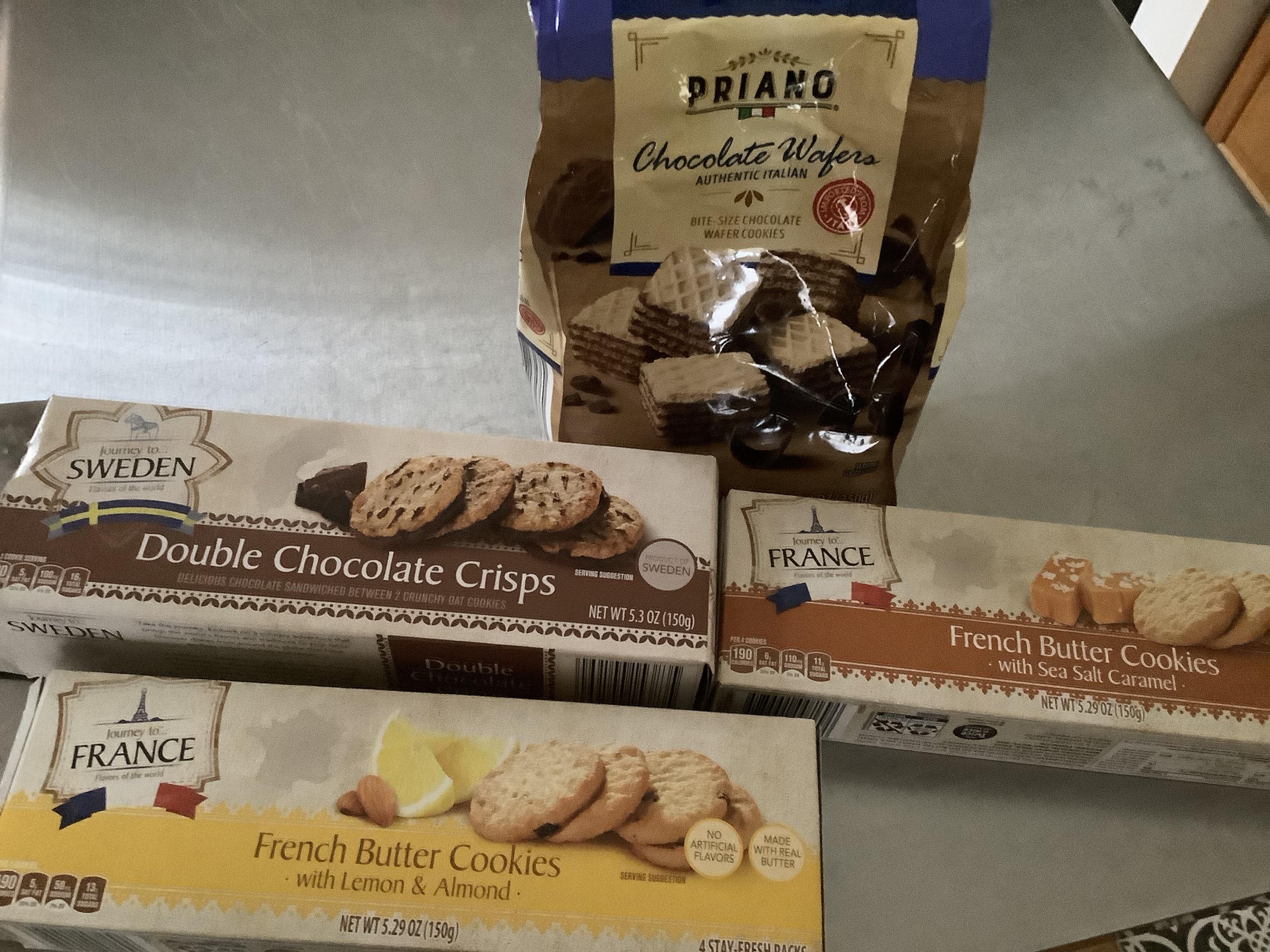 Delicious European cookies from Aldi r/aldi