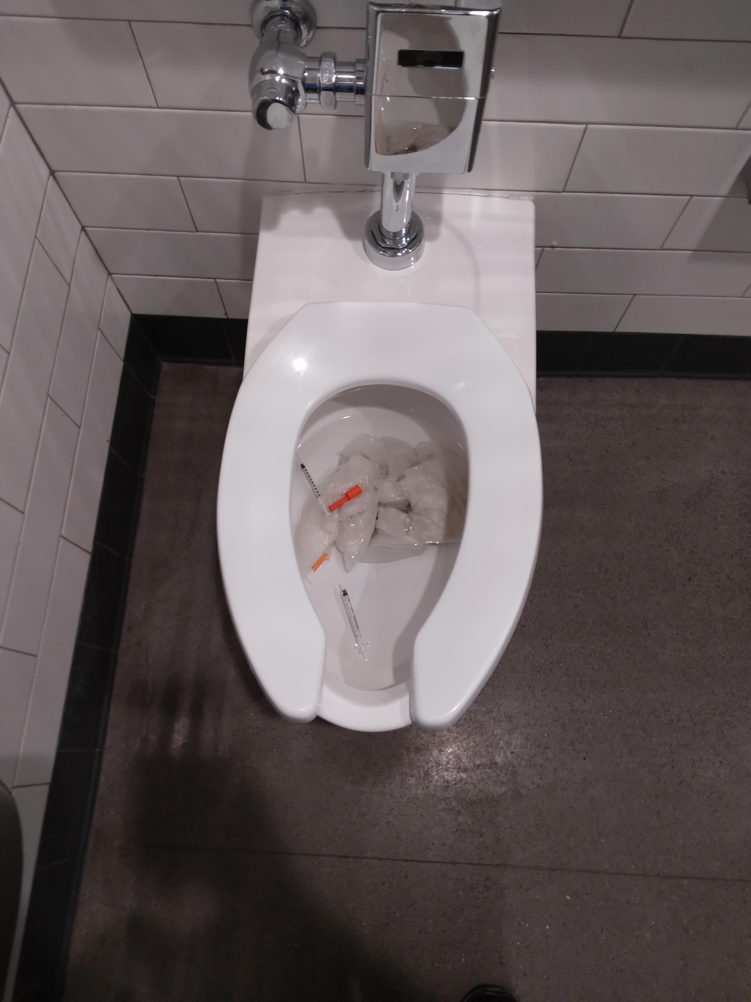 Why in the toilet? : r/walmart