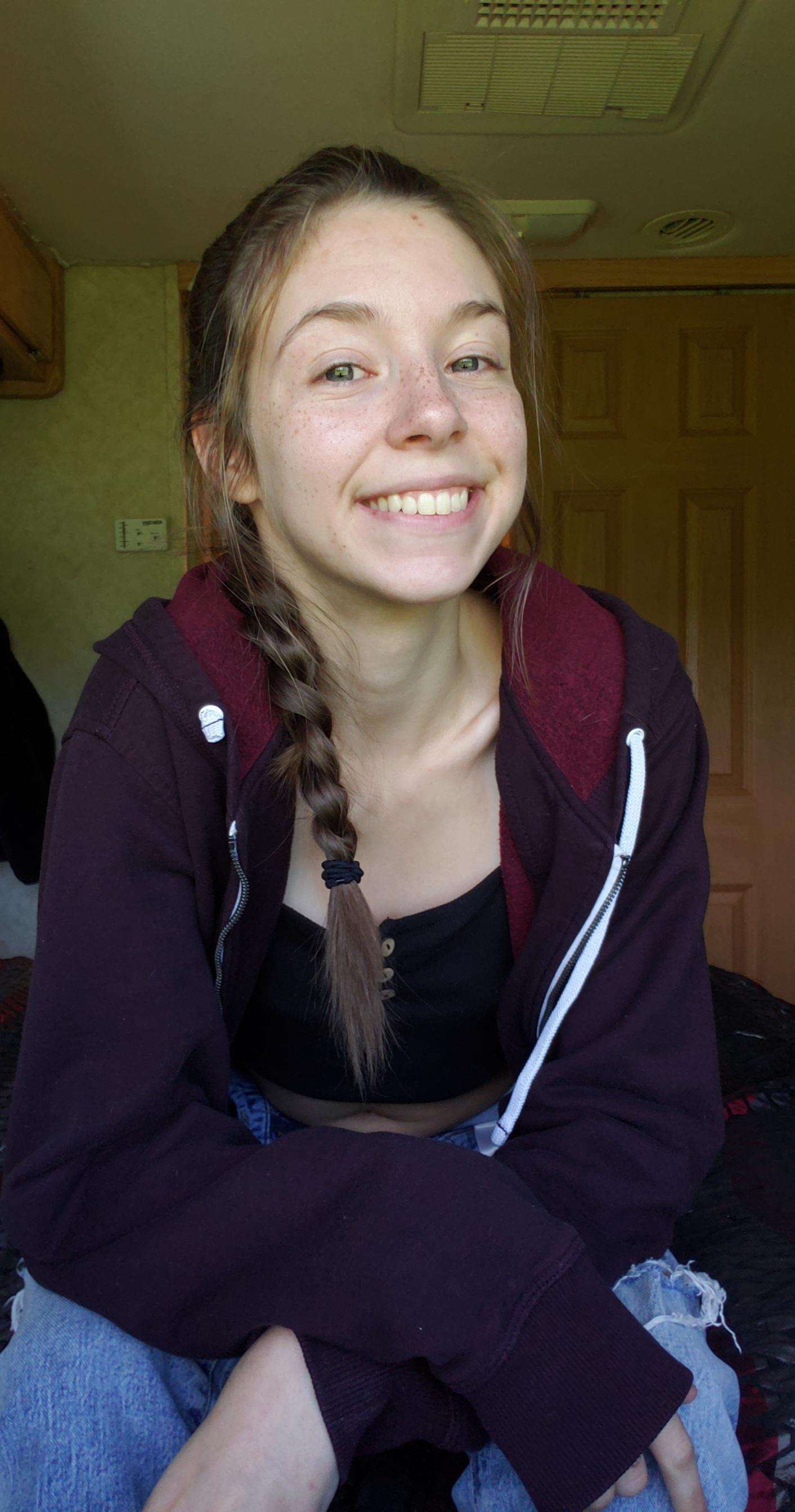 Your friendly freckled girl next door ) r/FreckledGirls