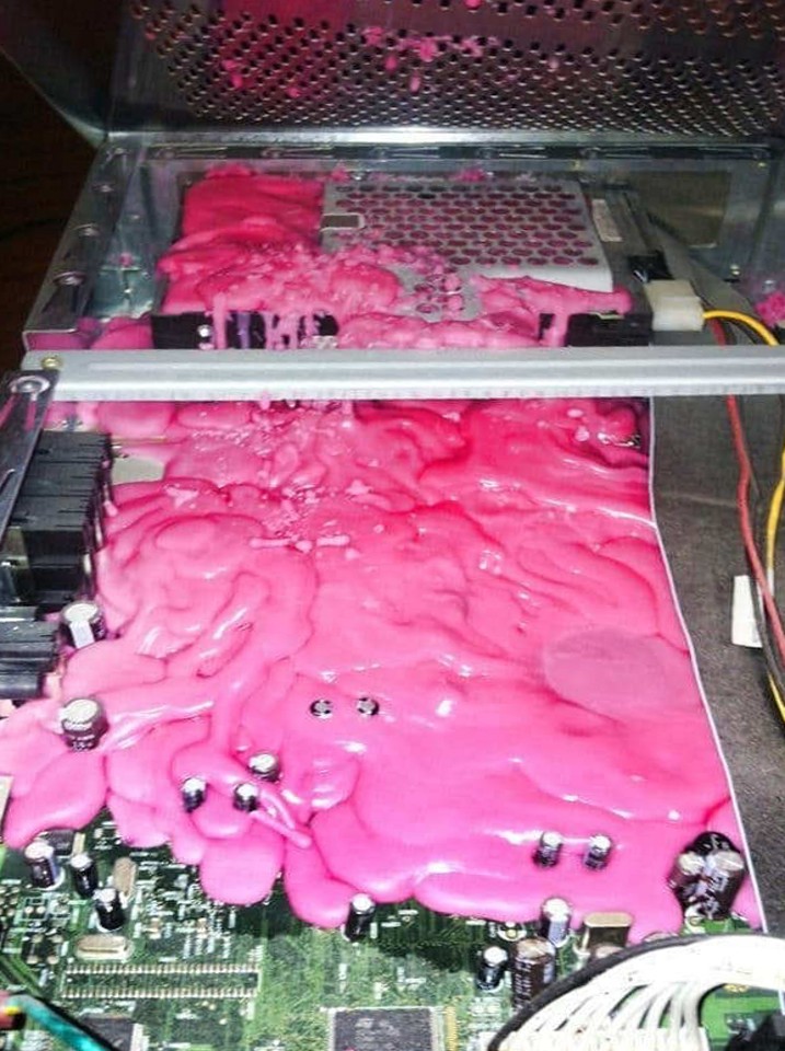 Solid wax does not conduct electricity. r/techsupportgore