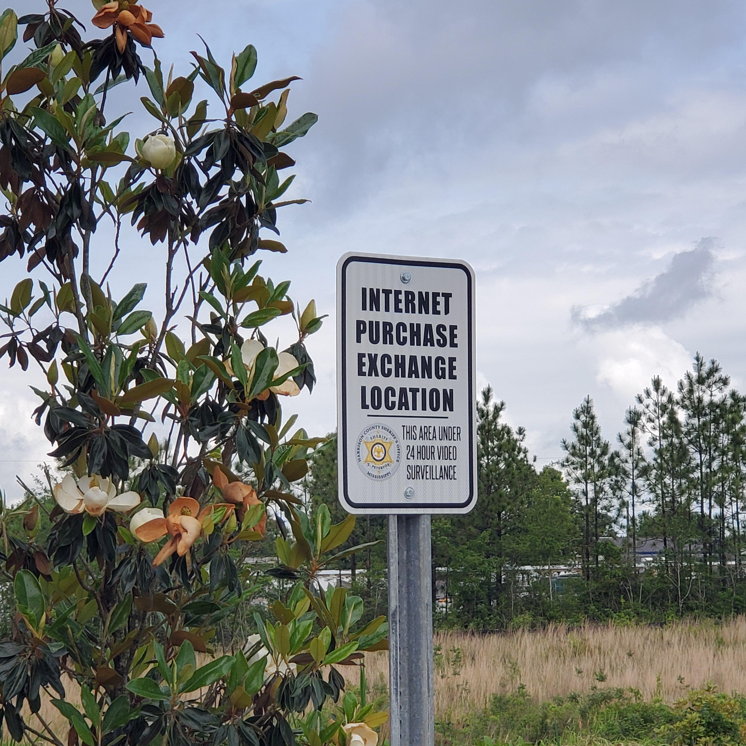 Gas station has purchase exchange location r/mildlyinteresting
